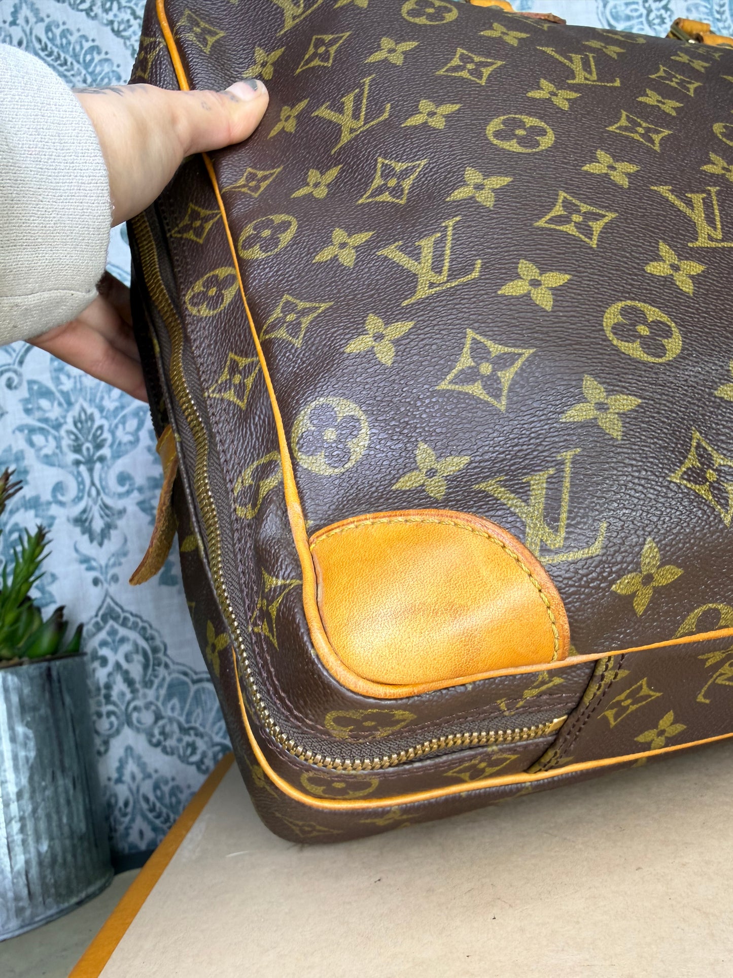 Louis Vuitton Porte Documents Voyage GM