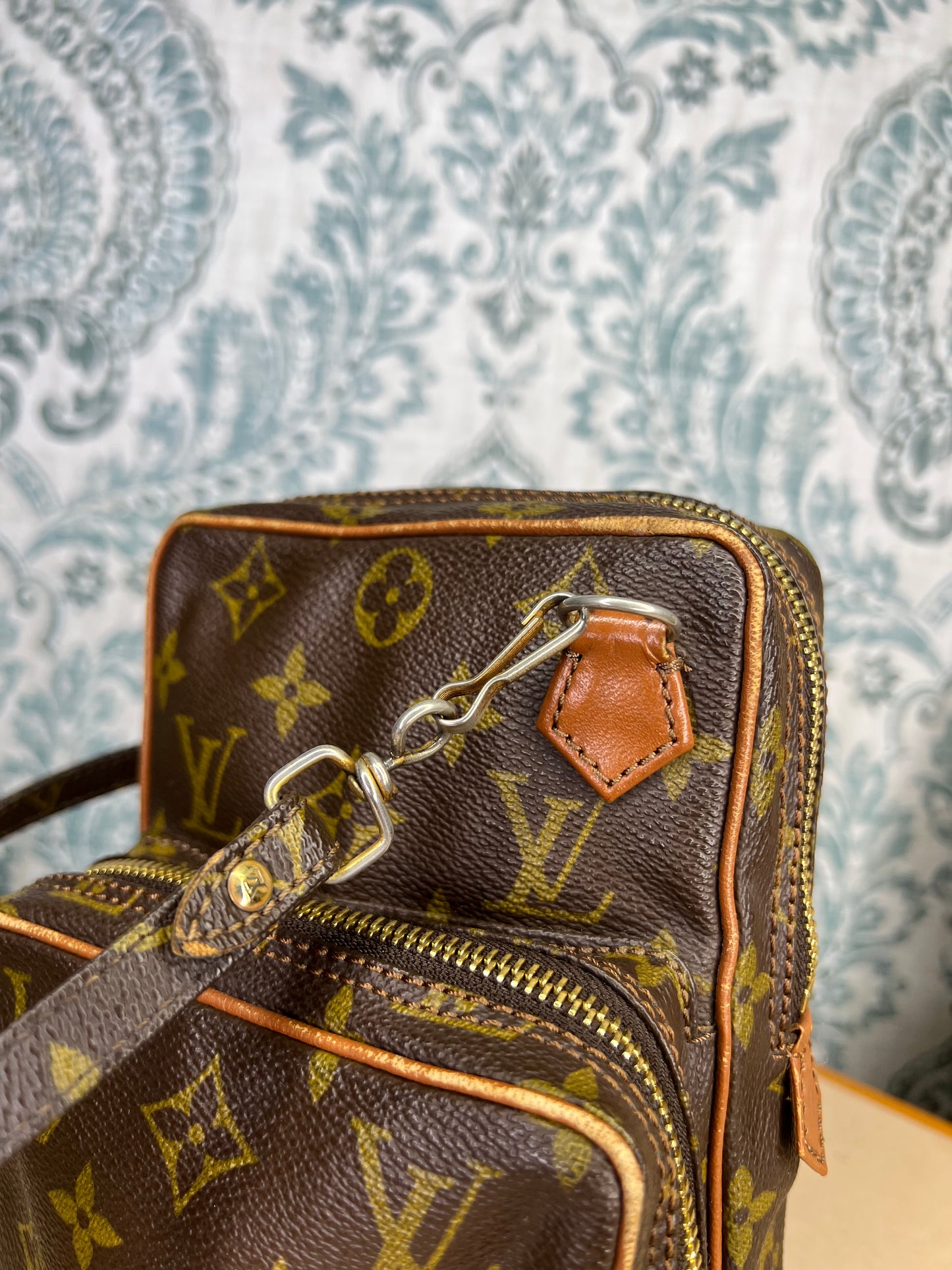 Louis Vuitton Vintage Amazone