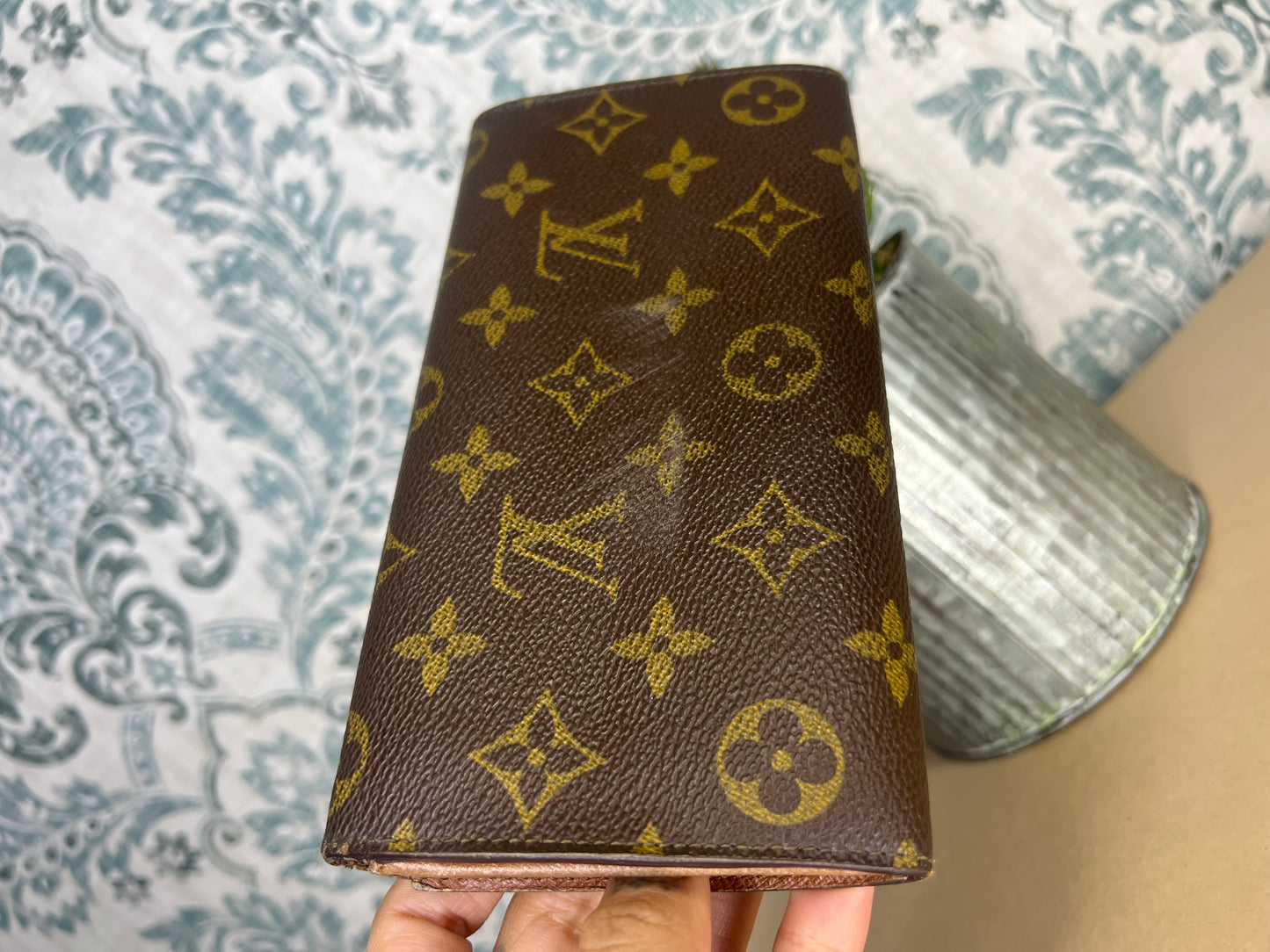 Louis Vuitton Monogram Sarah Wallet