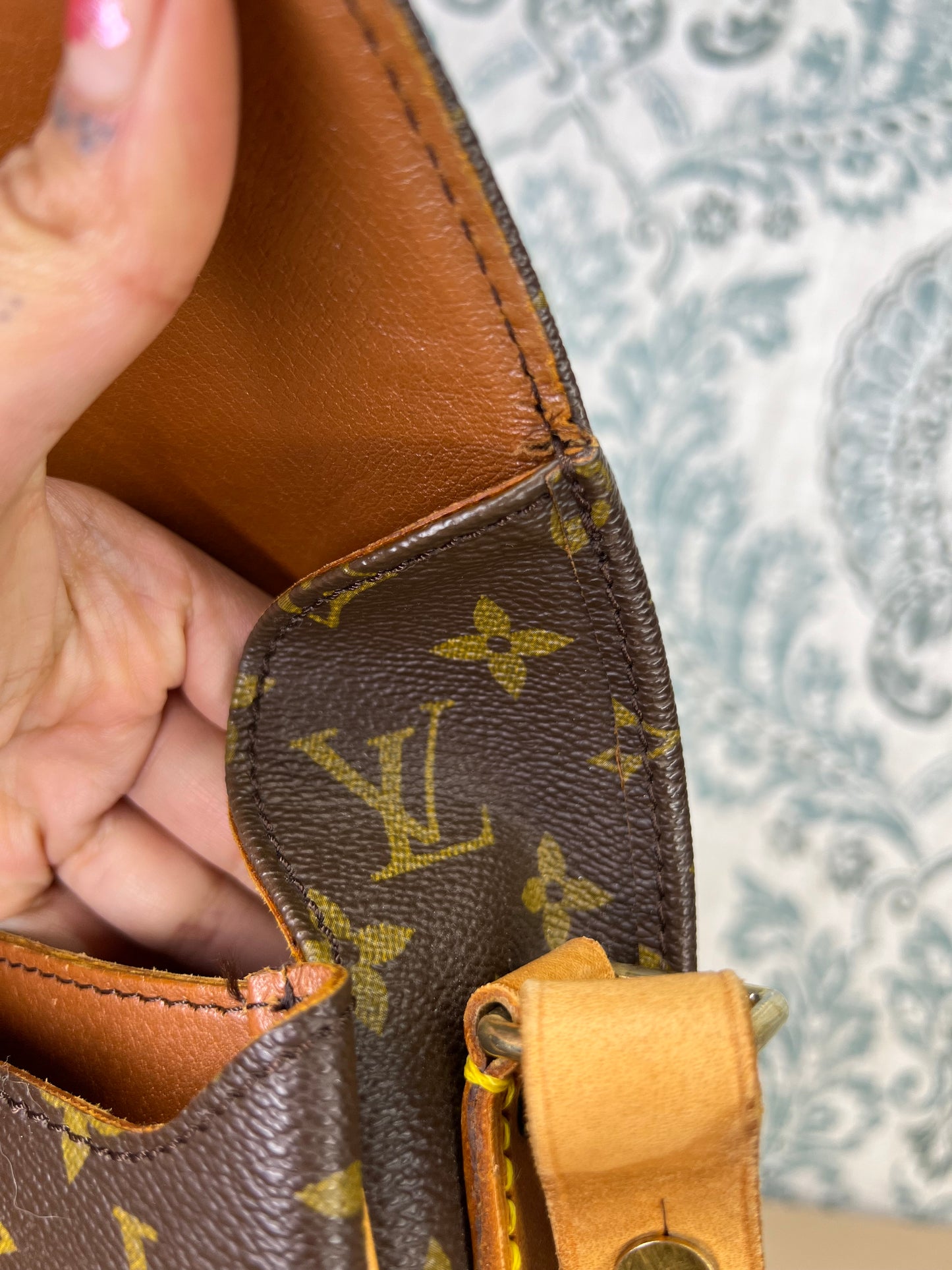 Louis Vuitton Cartouchiere MM