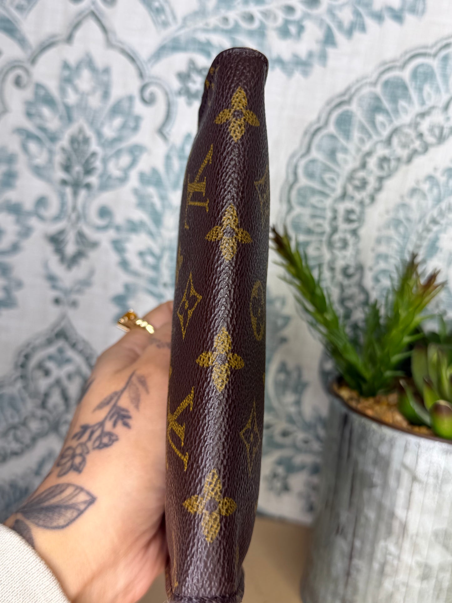 Louis Vuitton Monogram Bucket PM Pochette #4J