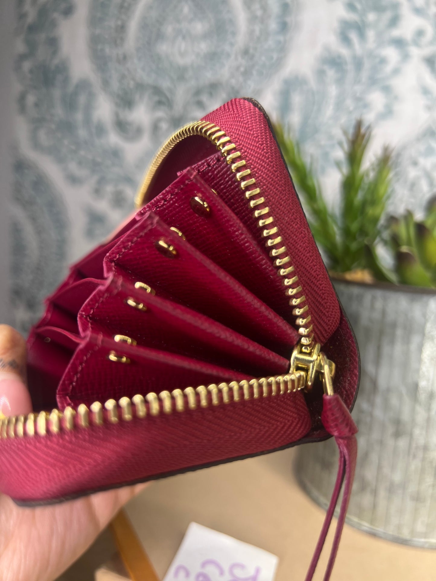 Louis Vuitton Zippy Multicartes Fuschia