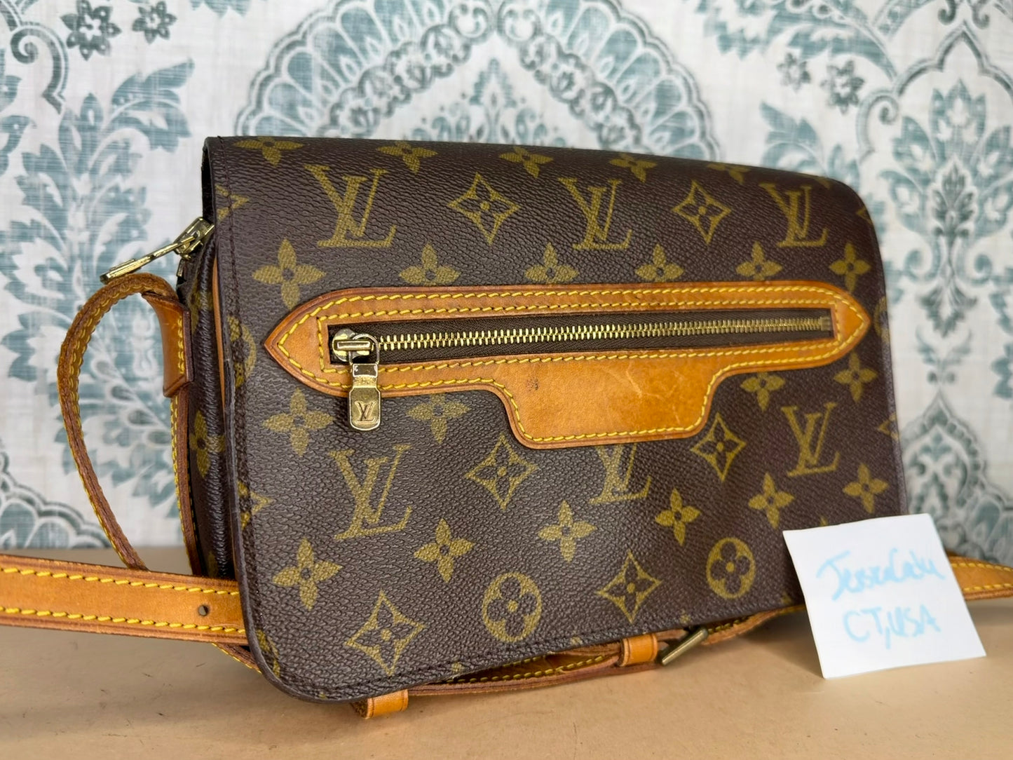 Louis Vuitton Saint Germain 24