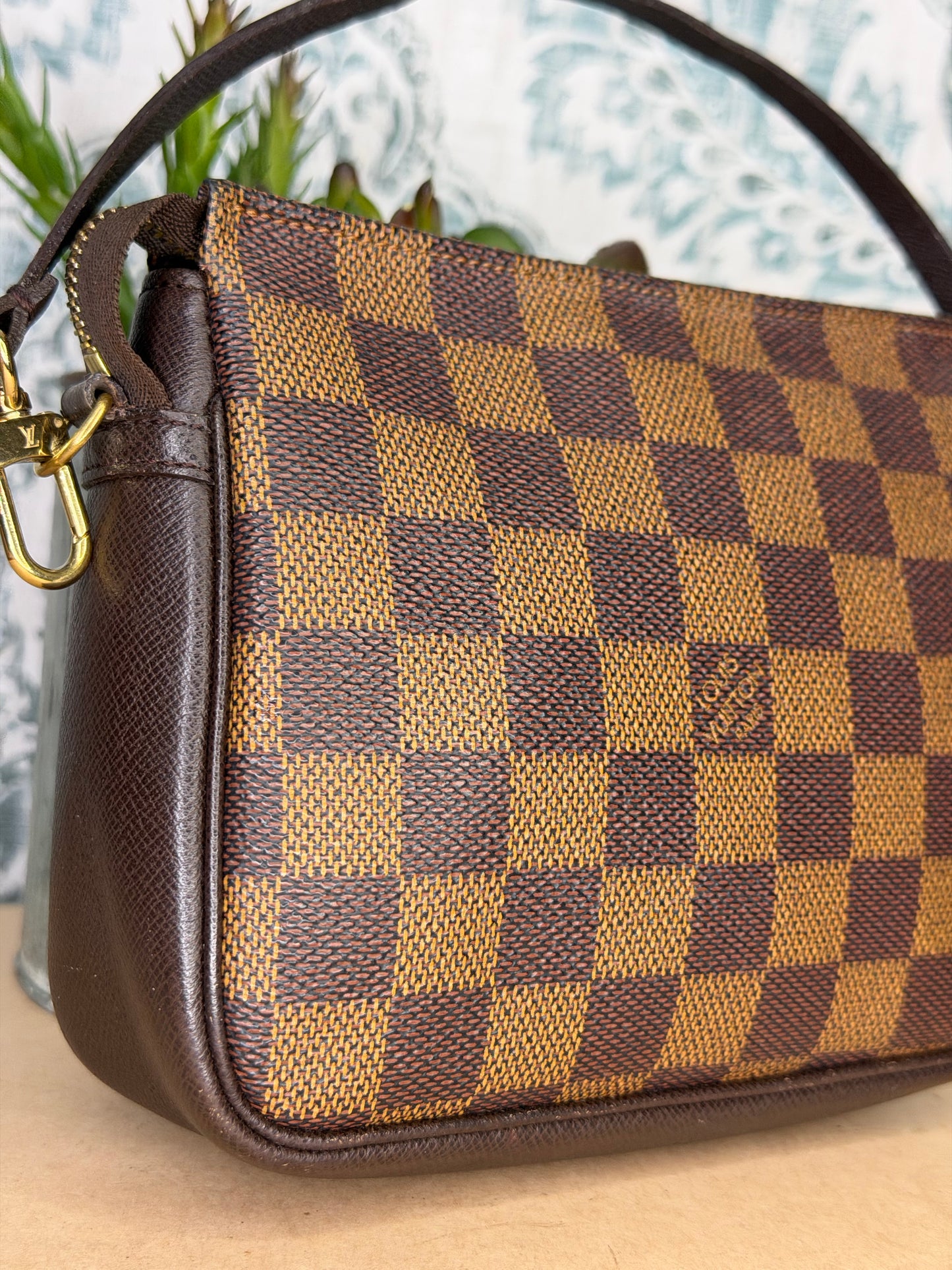 Louis Vuitton Damier Ebene Trousse Pochette