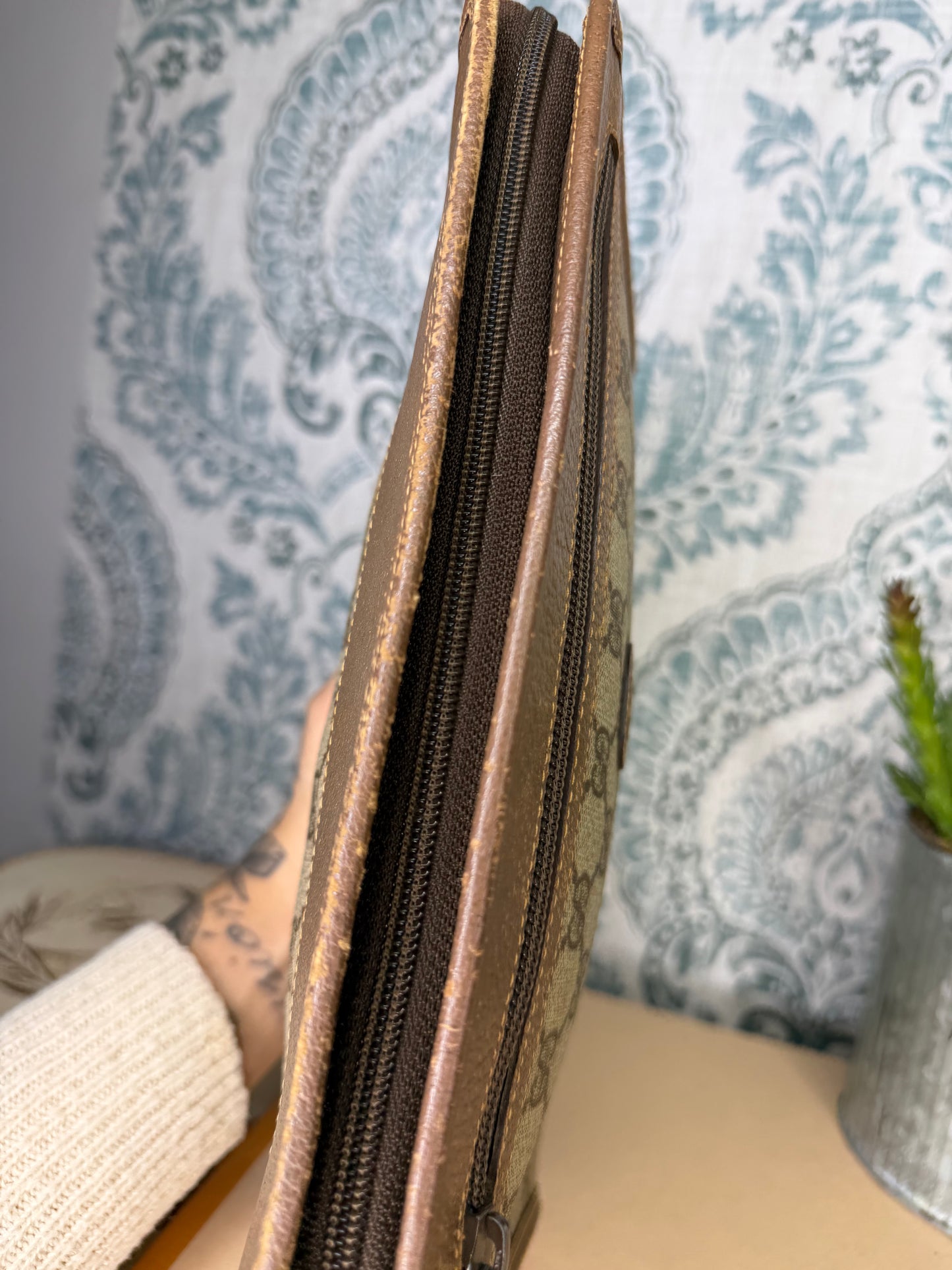 Gucci Supreme Brown Clutch