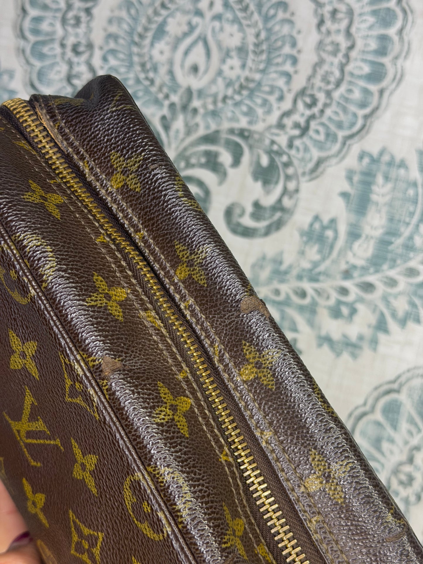 Louis Vuitton Trousse 28
