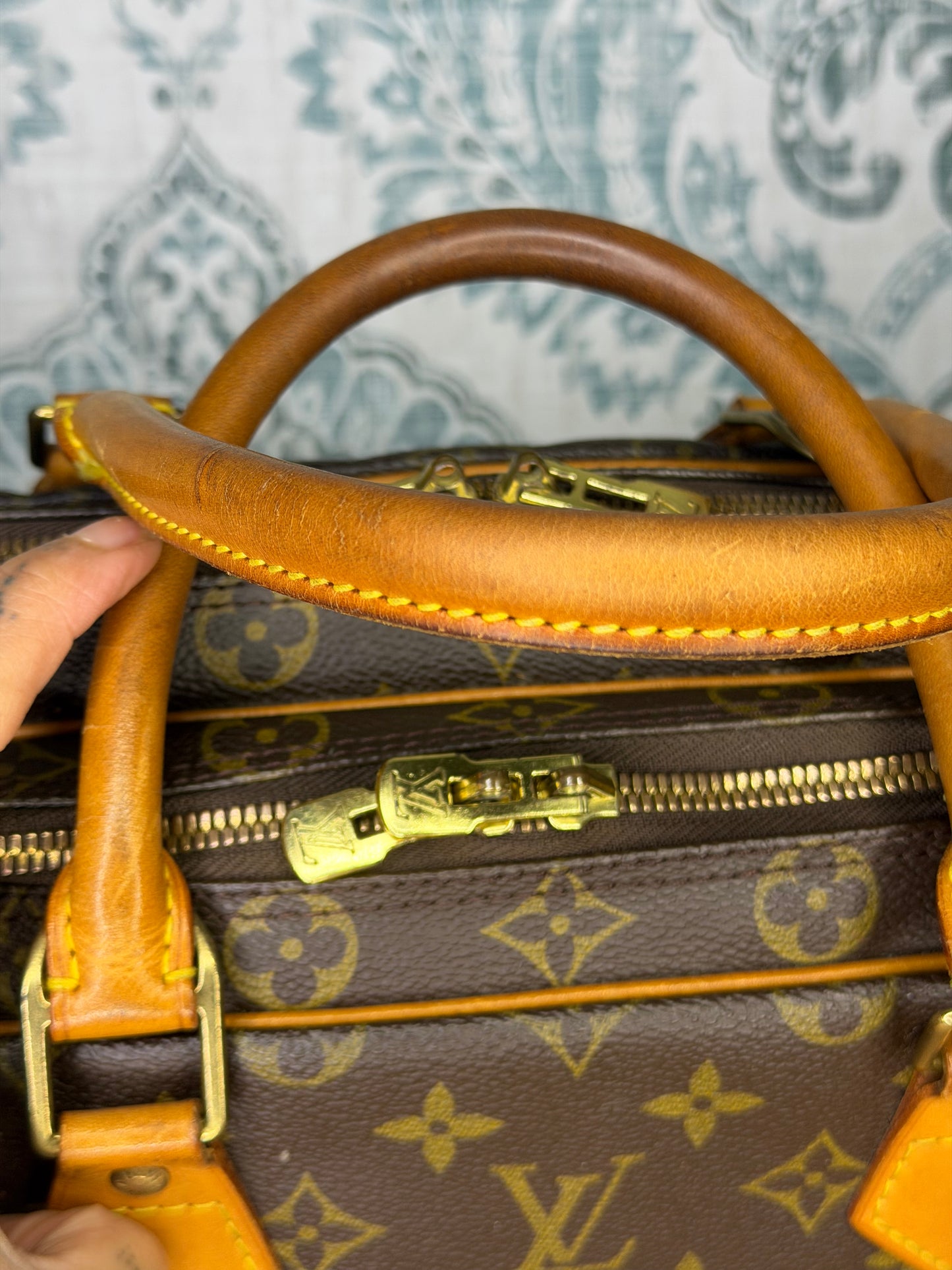 Louis Vuitton Porte Documents Voyage GM