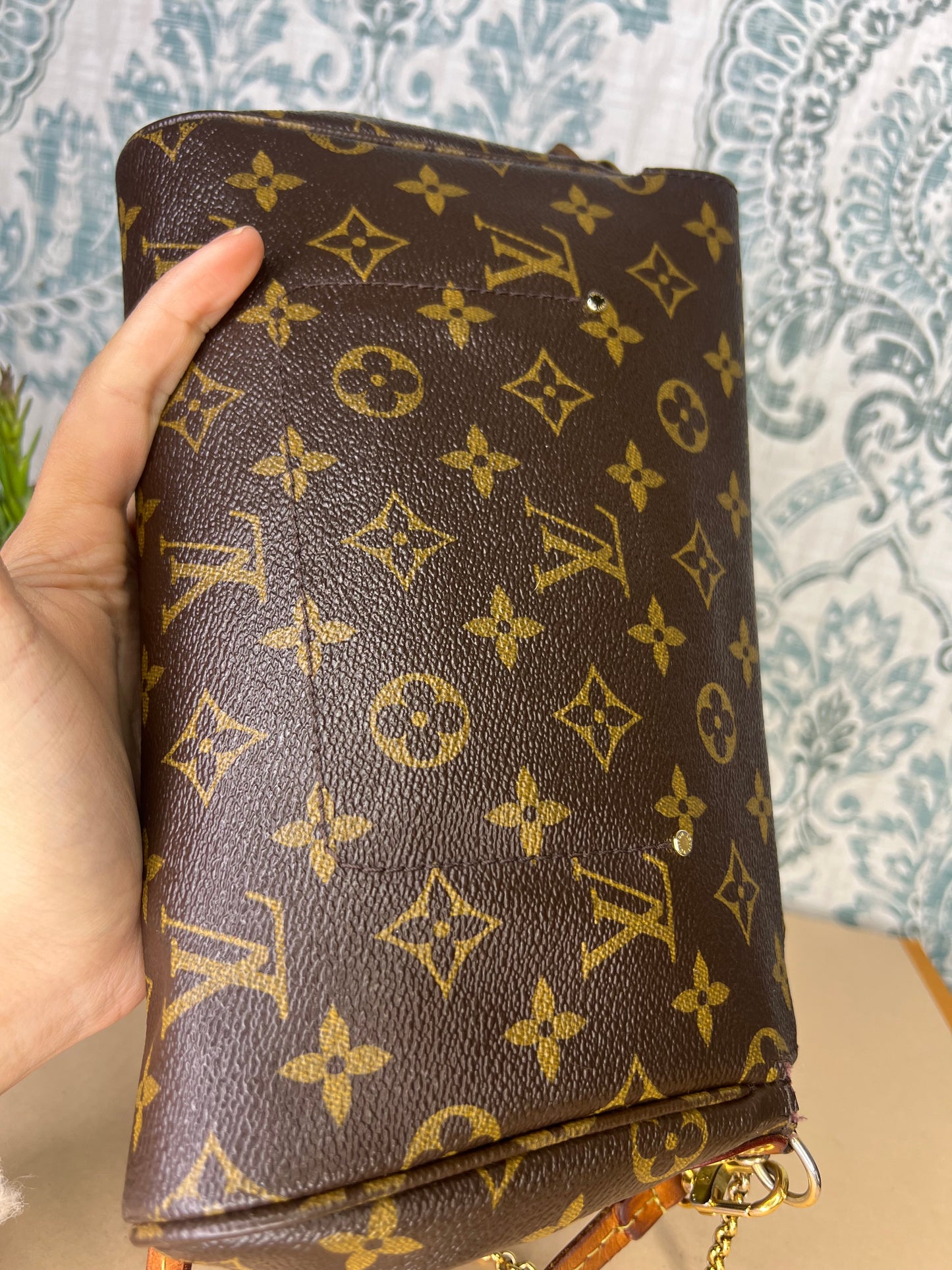 Louis Vuitton Favorite MM