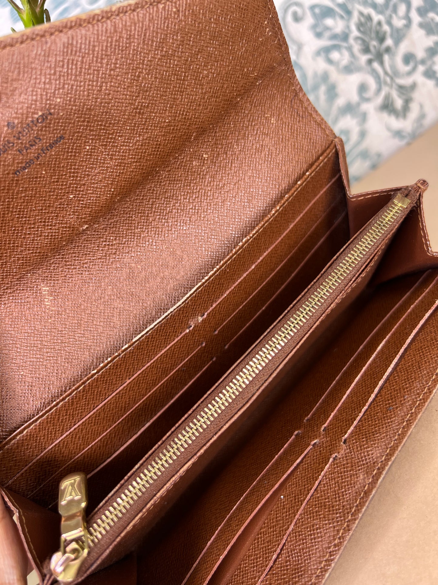 Louis Vuitton Monogram Sarah Wallet NM