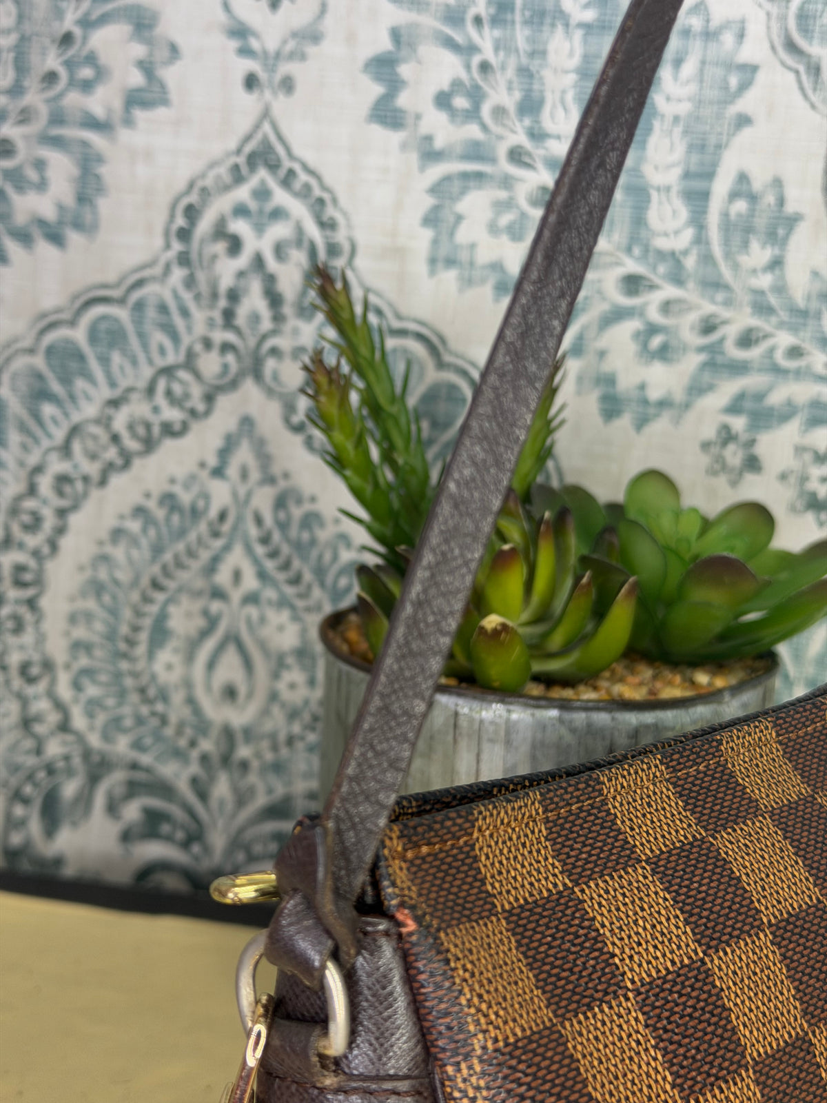 Louis Vuitton Damier Ebene Trousse Pochette