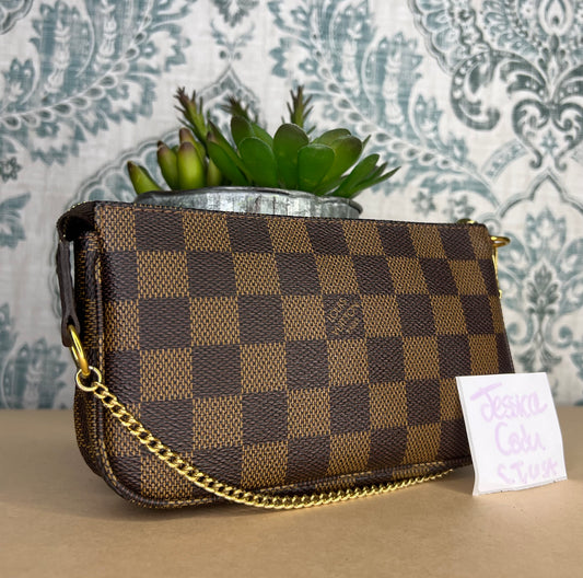 Louis Vuitton Damier Ebene Bucket Pochette