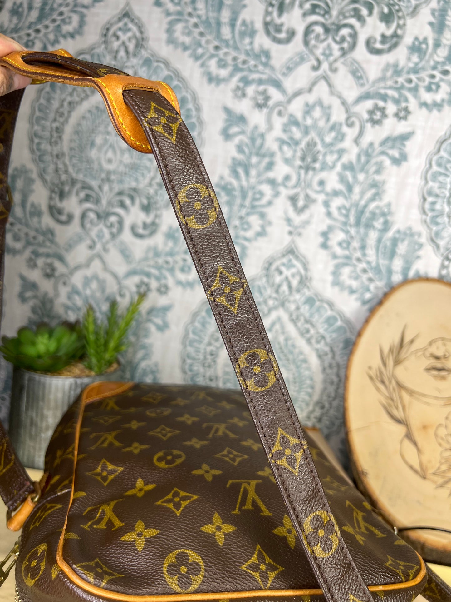 Louis Vuitton Danube MM