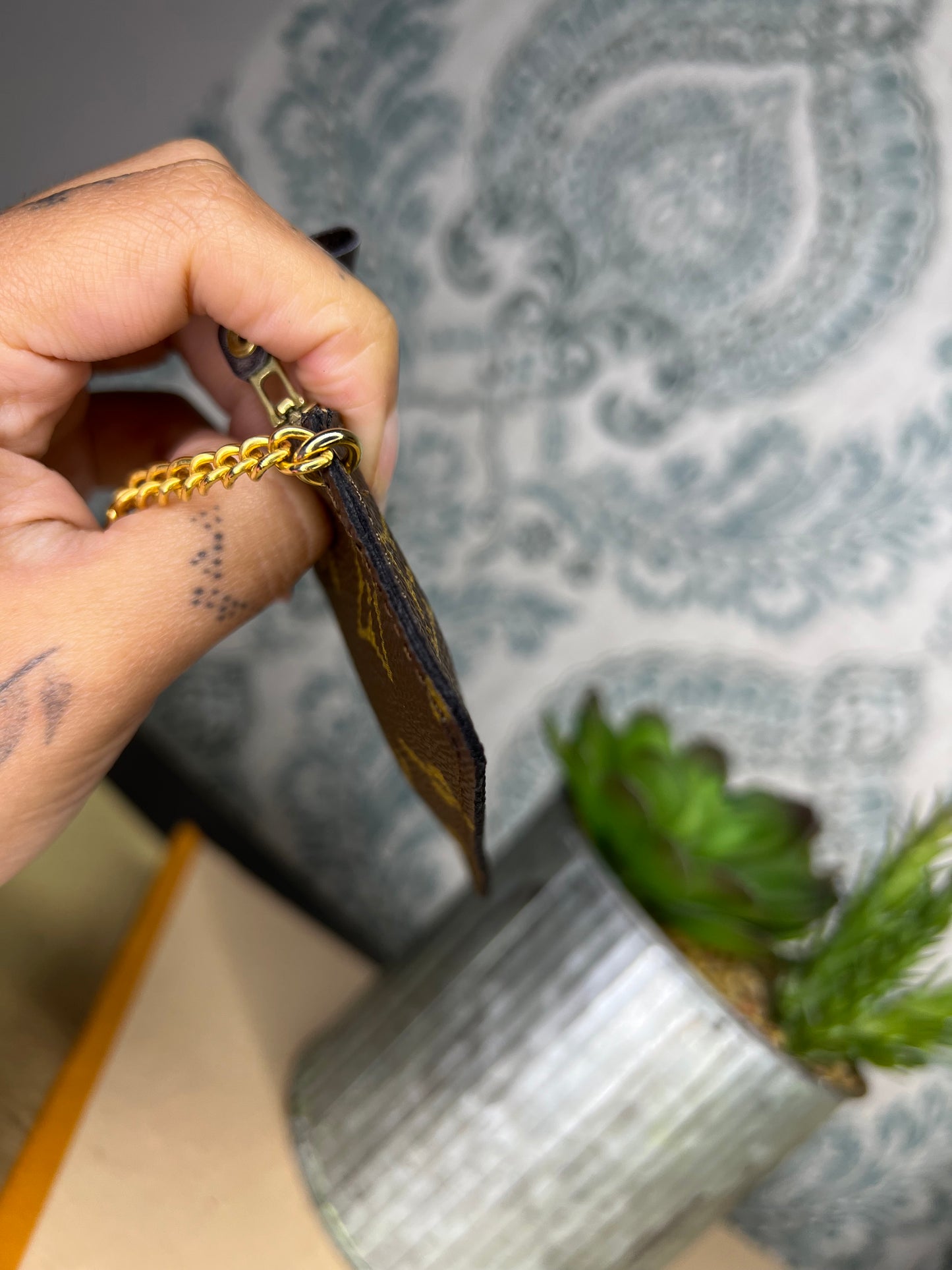 Louis Vuitton Monogram Vintage Key Cles