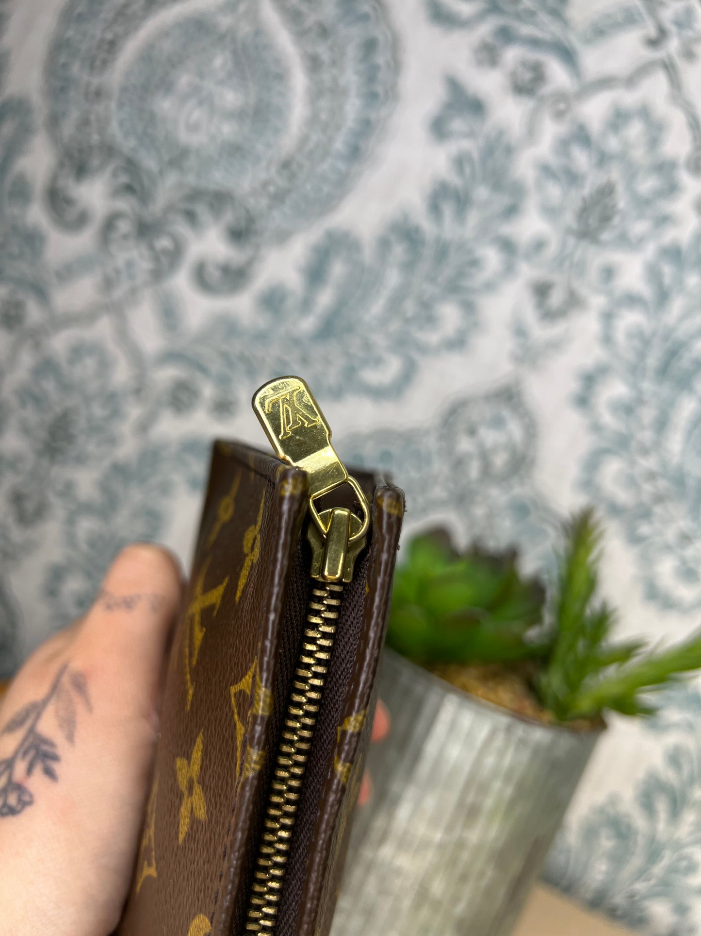 Louis Vuitton Toiletry 15
