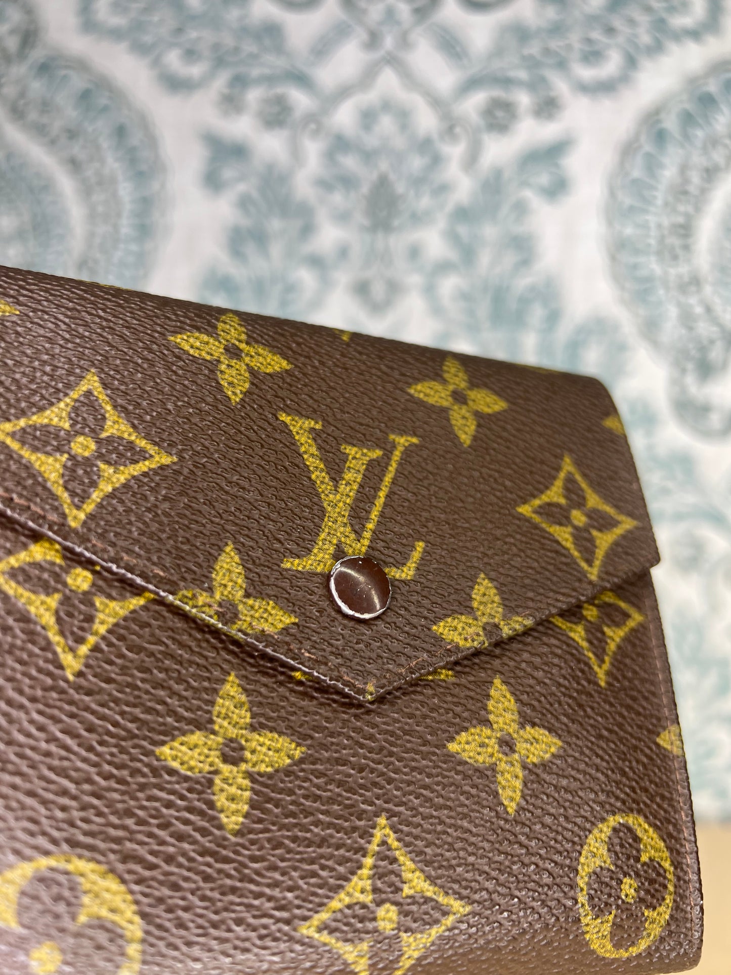 Louis Vuitton Monogram Elise Wallet