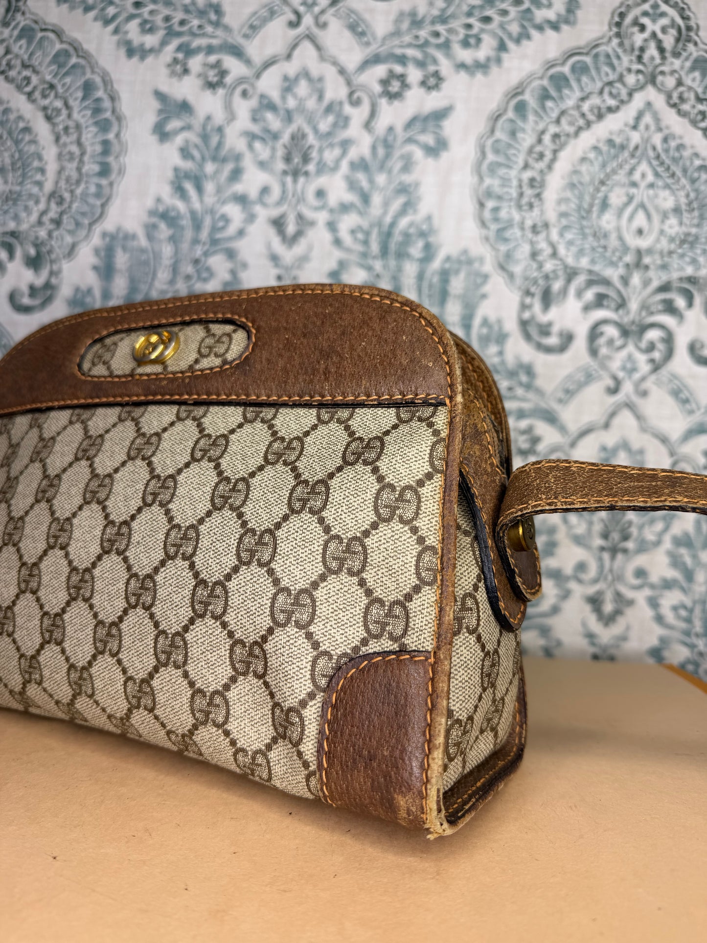 Gucci Supreme Vintage Purse