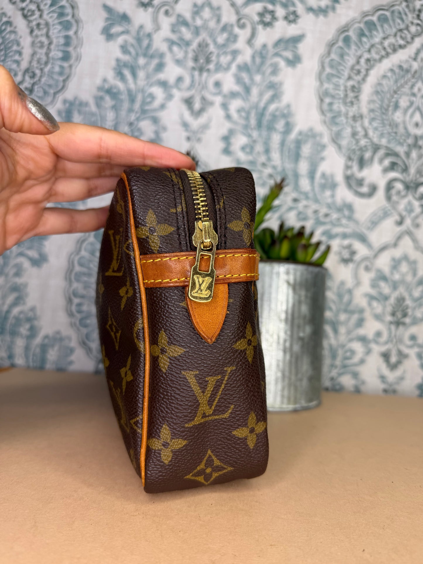 Louis Vuitton Compiegne 23