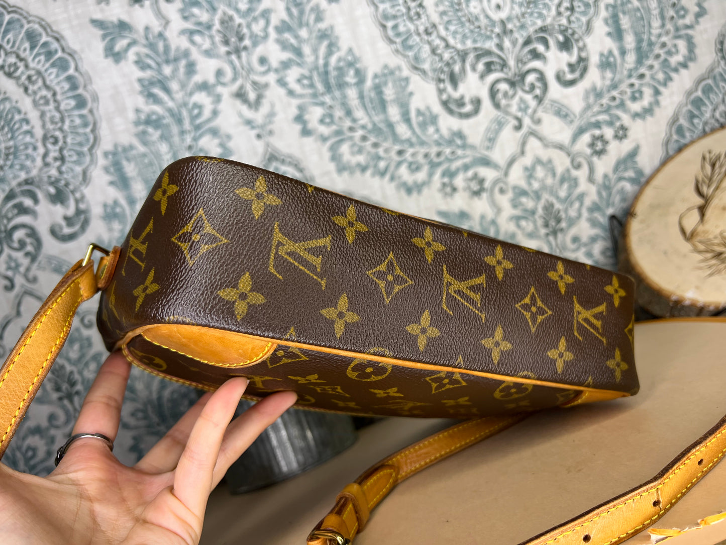 Louis Vuitton Trocadero 27