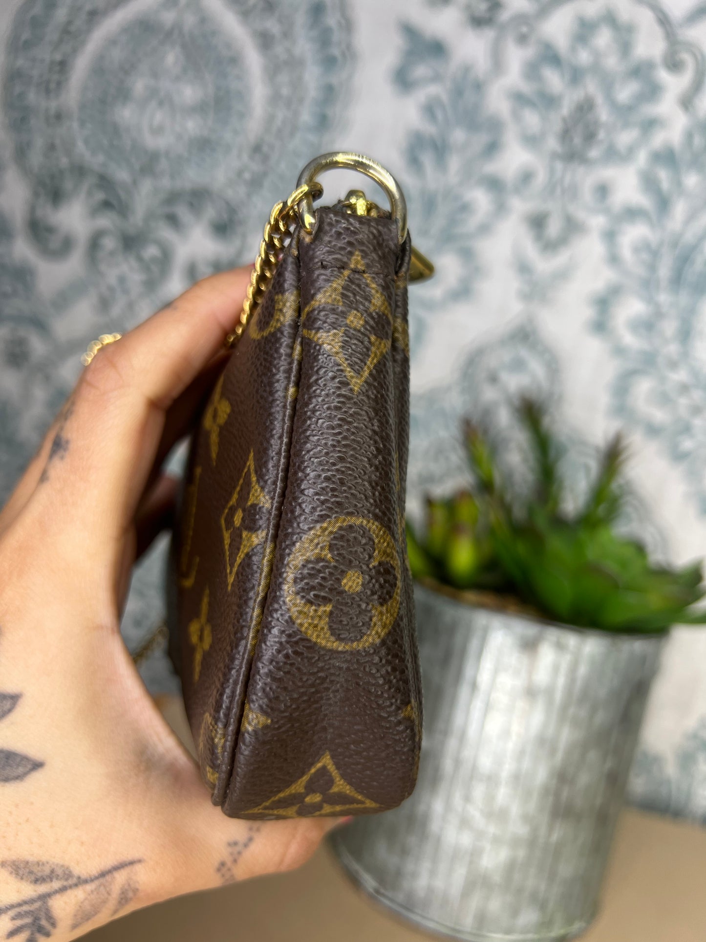 Louis Vuitton Monogram Bucket Pochette #1