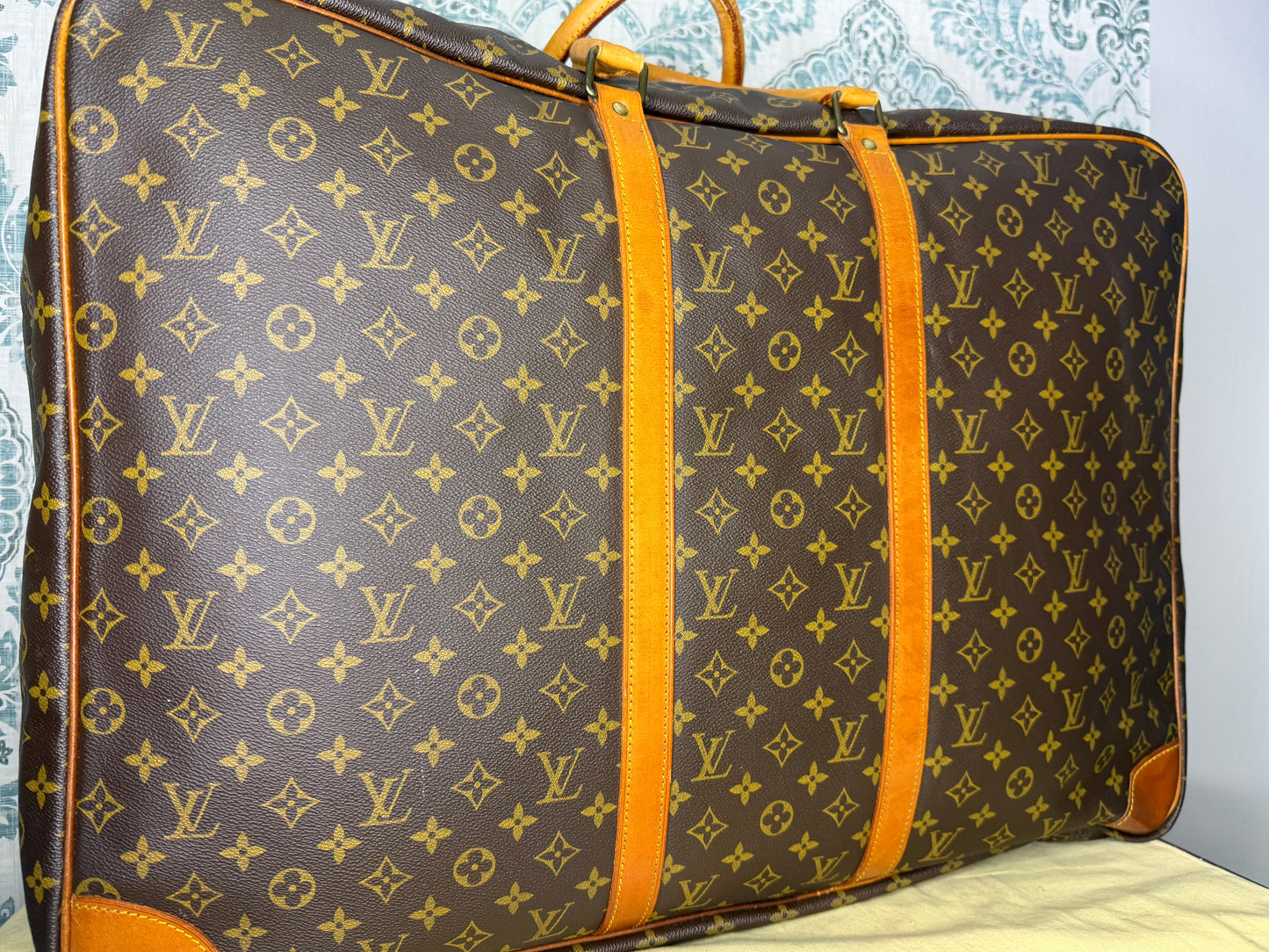 Louis Vuitton Sirius 65 Soft Suitcase/Travel Bag