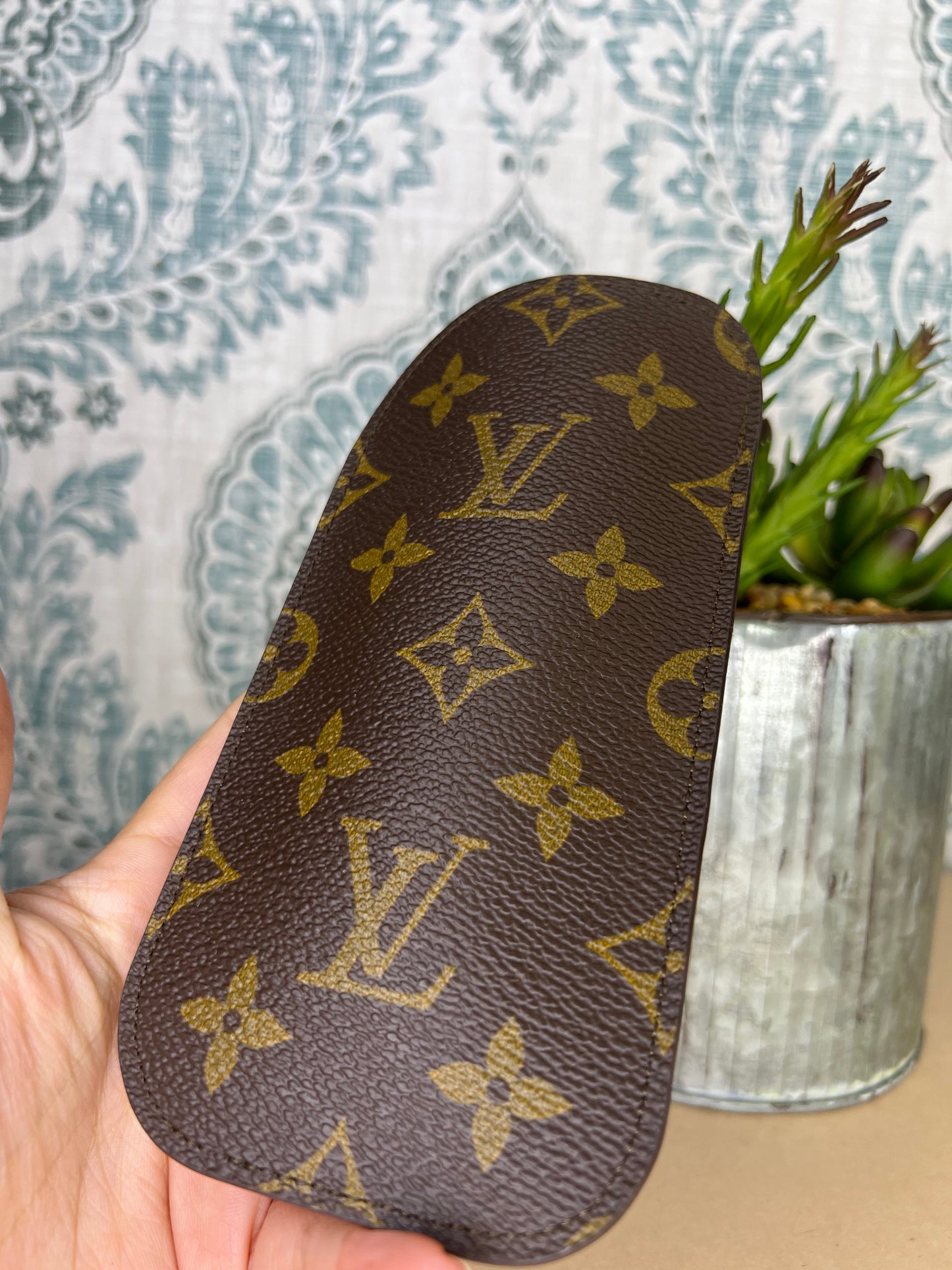Louis Vuitton Etui Lunette Glasses Case