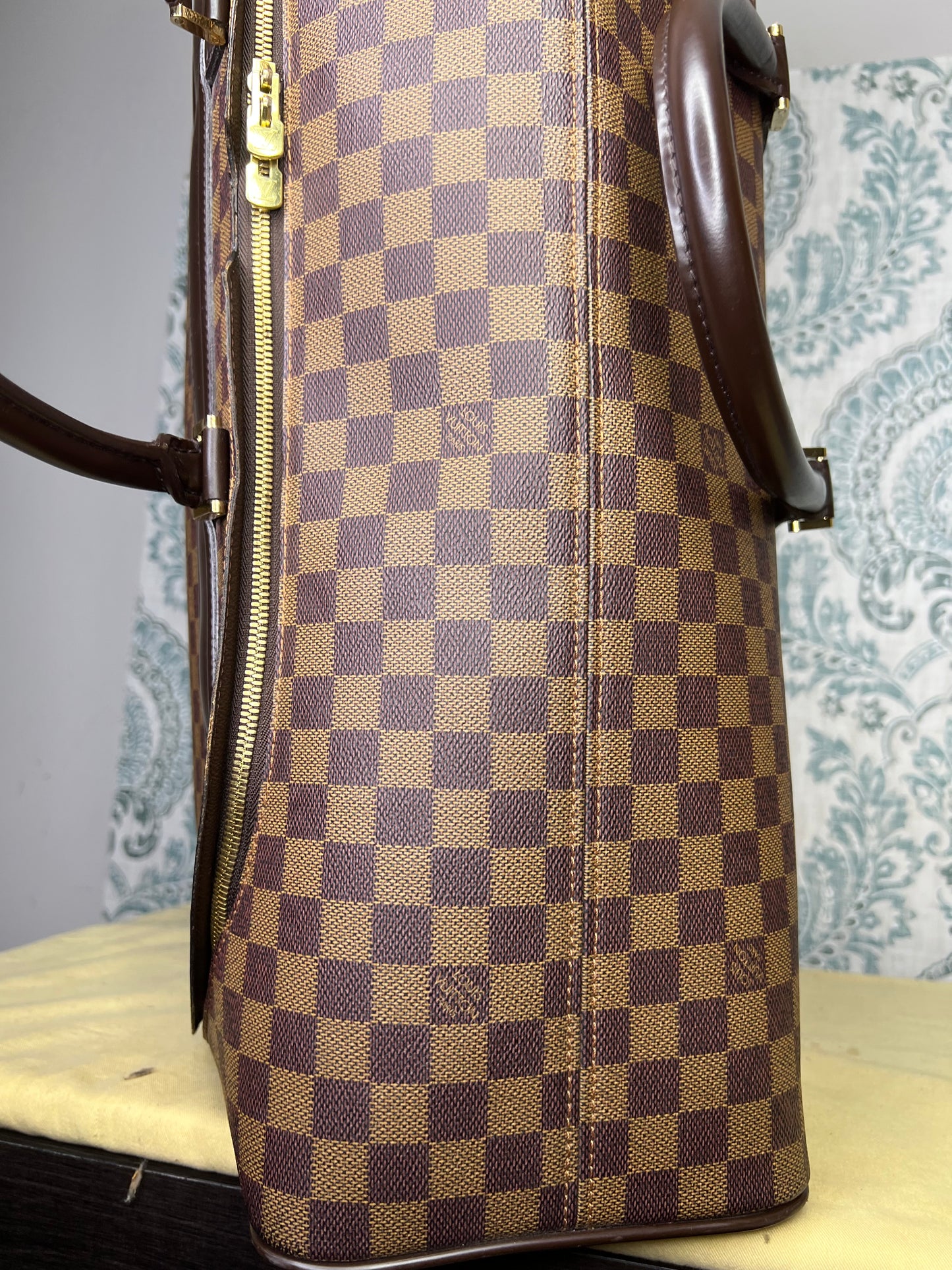 Nolita GM Luggage Case