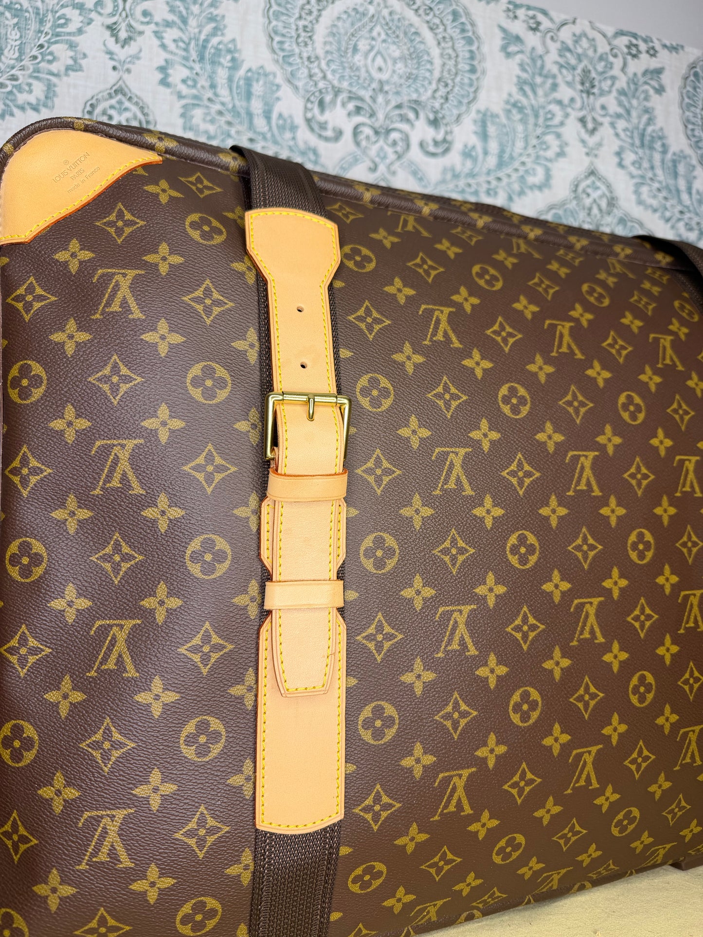 Louis Vuitton Satellite 60 Suit Case