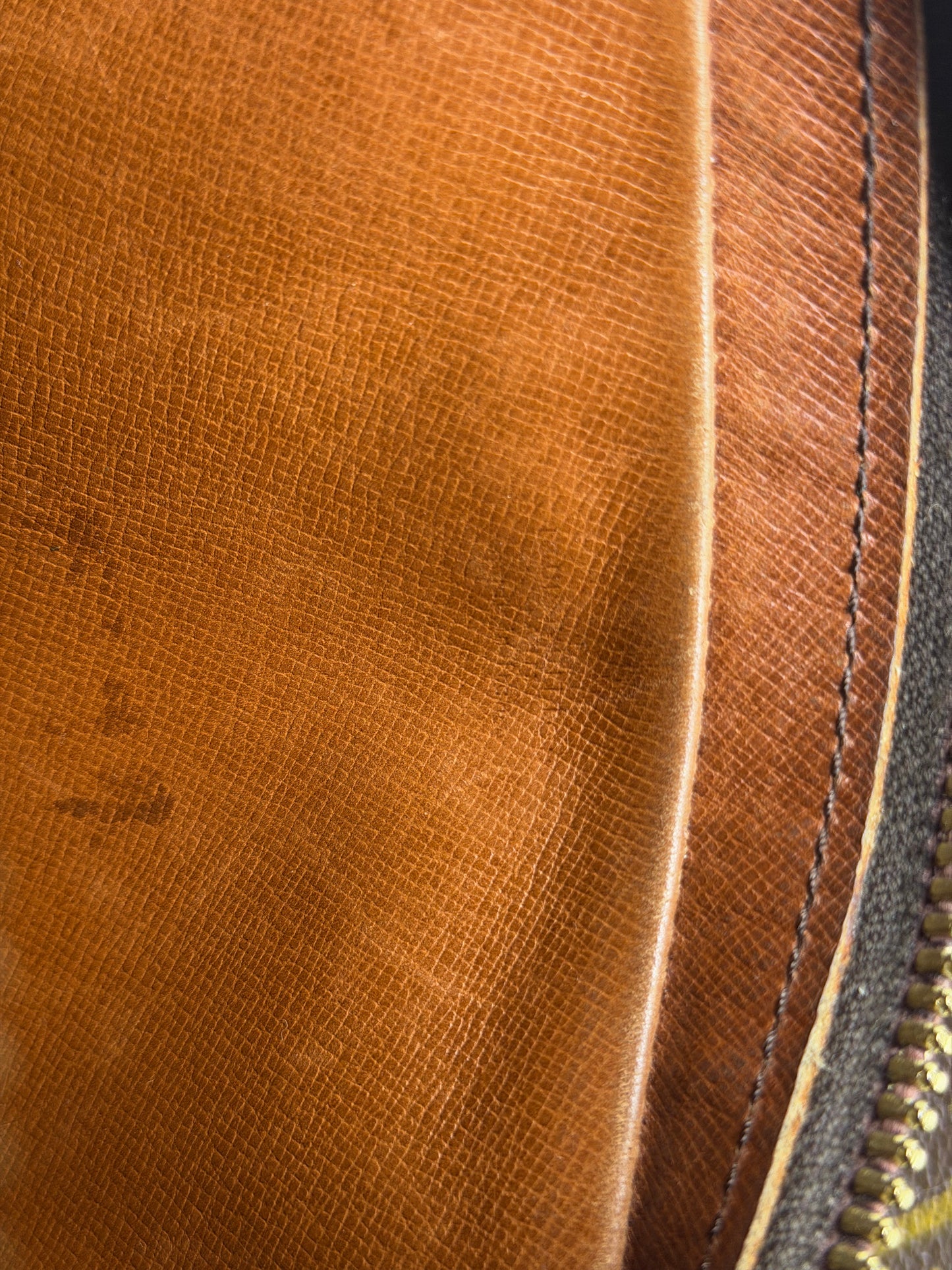 Louis Vuitton Saint Germain 24