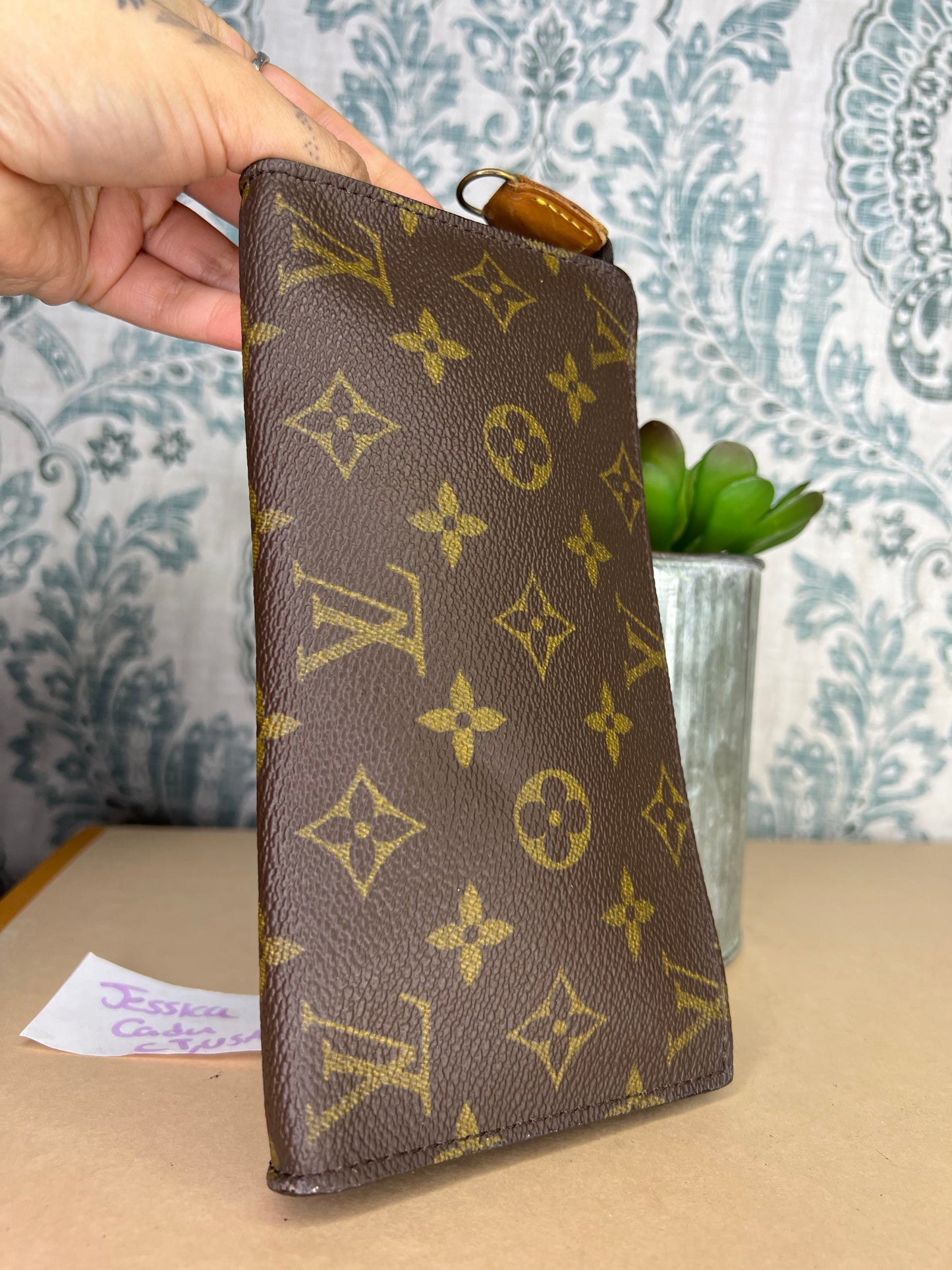 Louis Vuitton Bucket Pouch GM