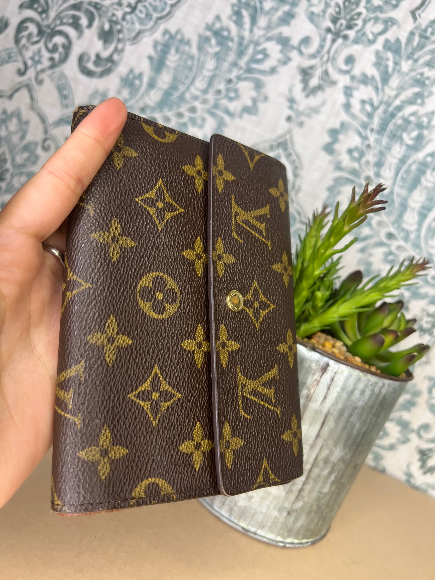 Louis Vuitton Monogram Passport Trifold Wallet #5