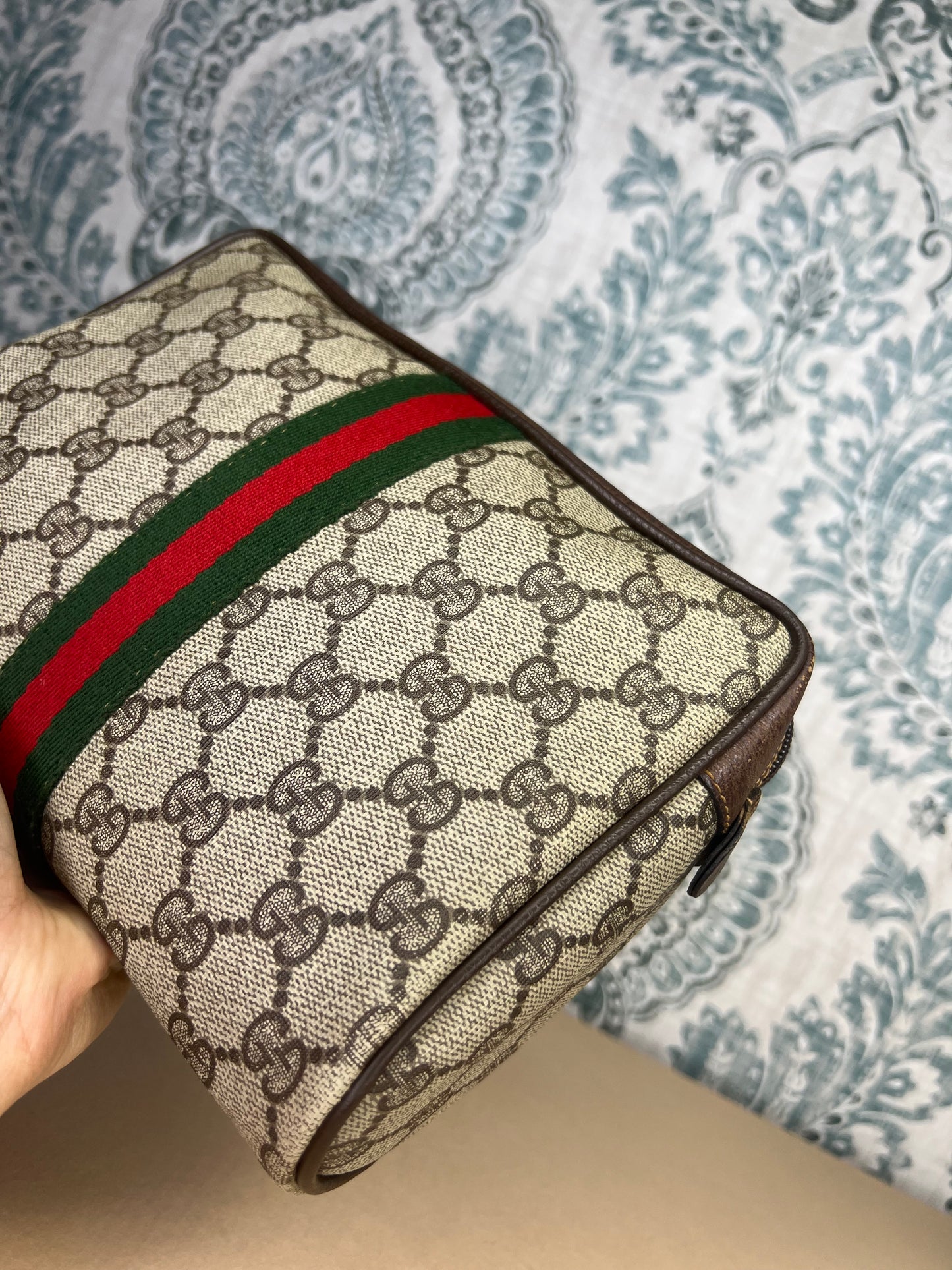 Gucci Supreme Brown Sherry Line Pouch