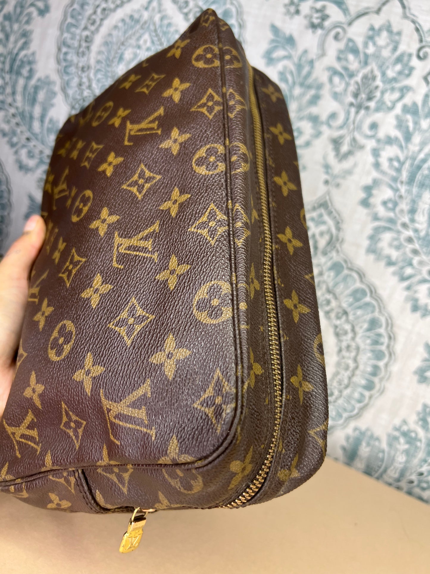Louis Vuitton Trousse 28