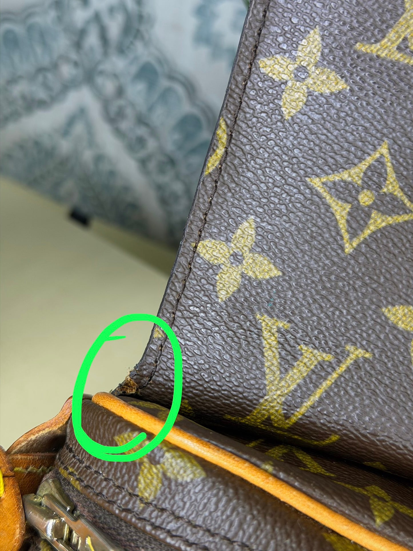 Louis Vuitton Saint Germain 24