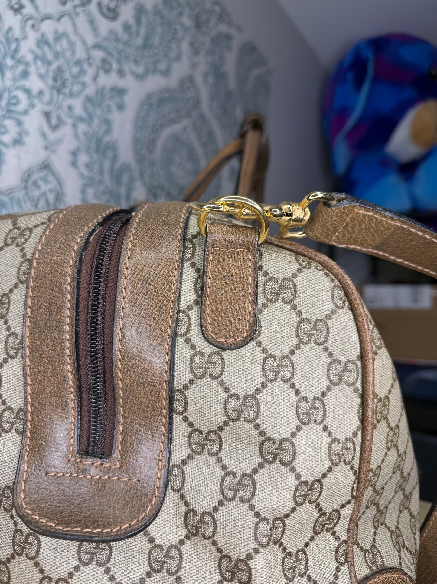 Gucci Vintage Supreme Duffle Bag with Shoulder Strap