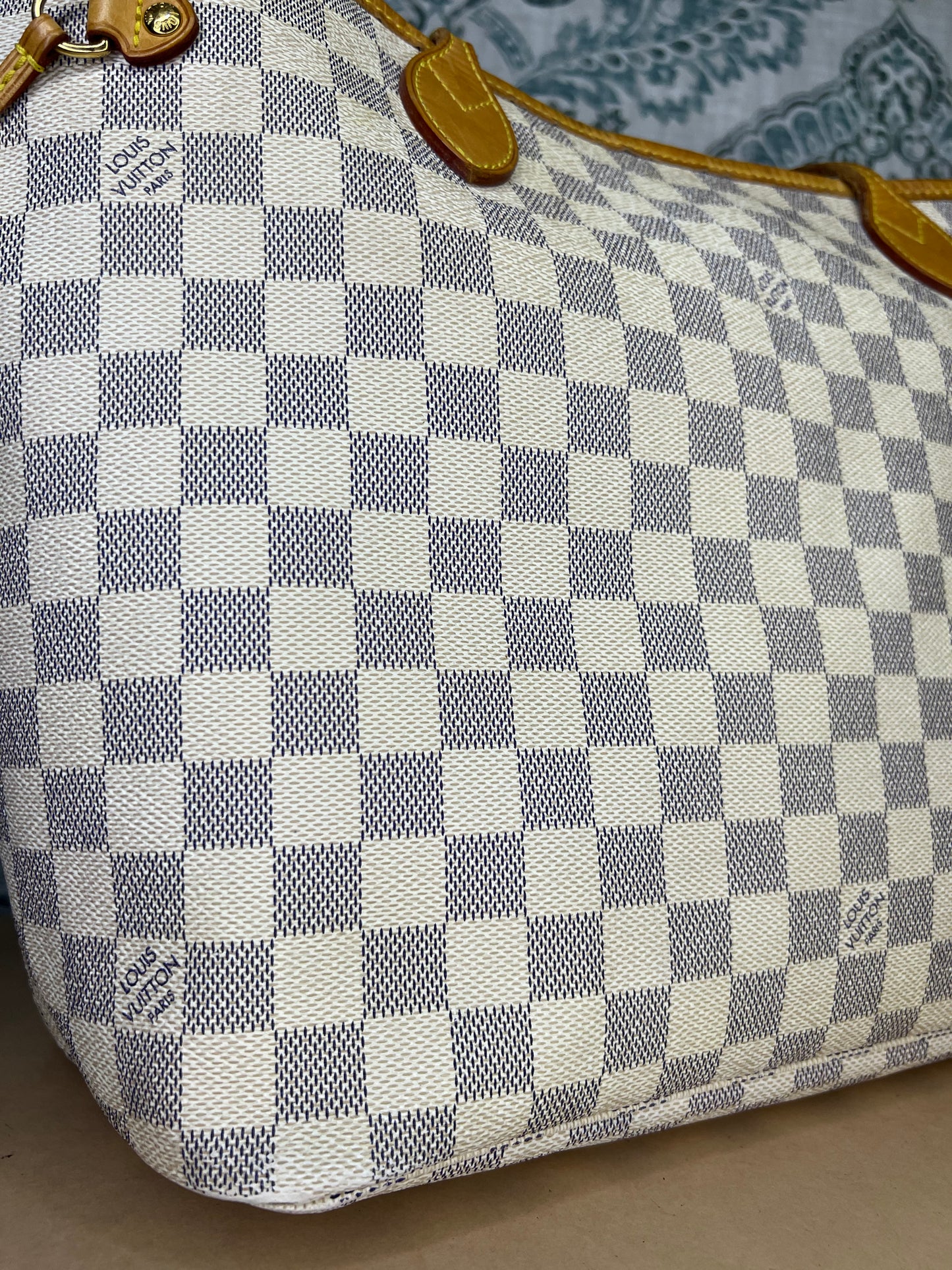 Louis Vuitton Neverfull MM Damier Azur