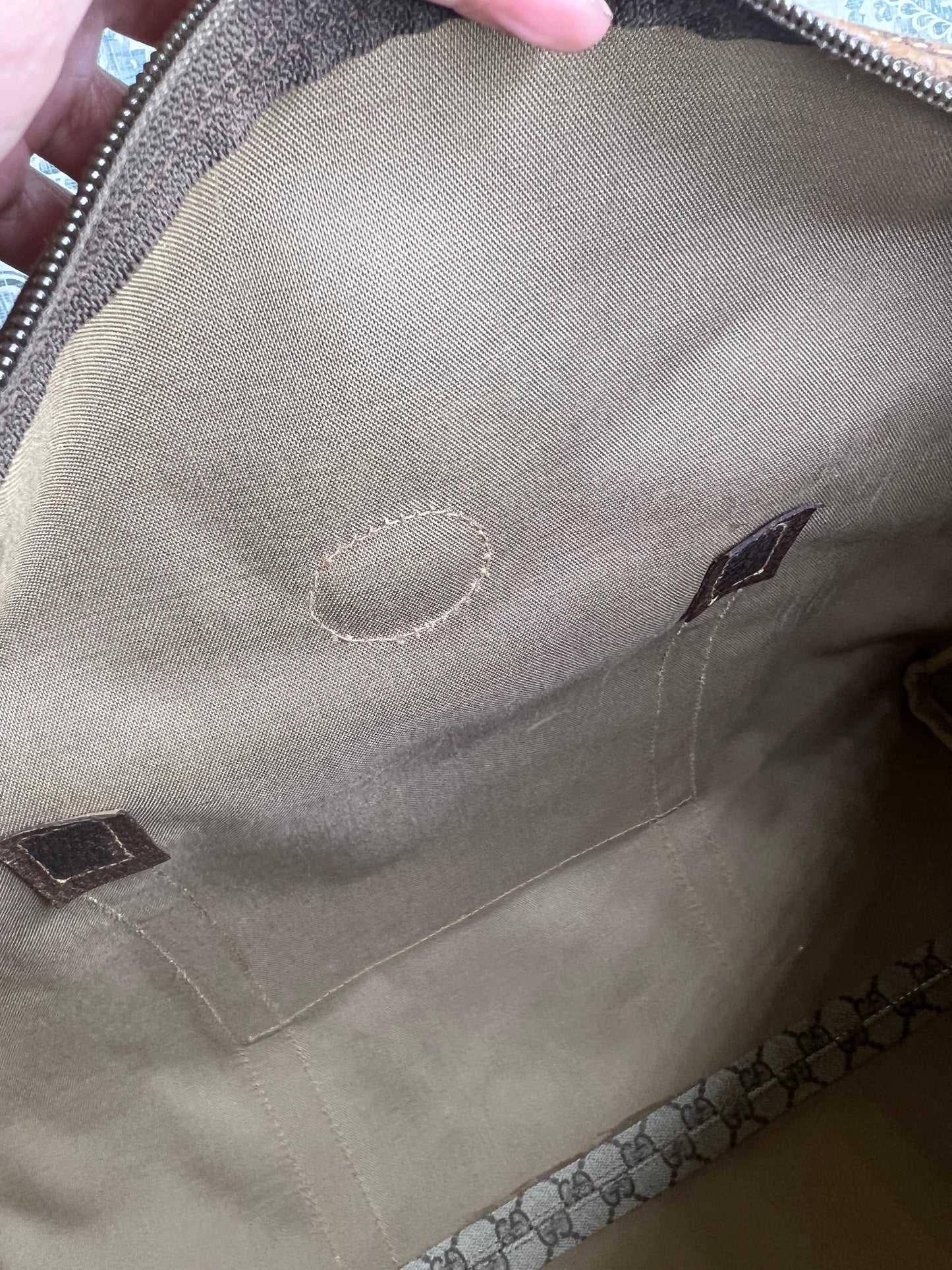 Gucci Supreme Weekender Duffle Bag