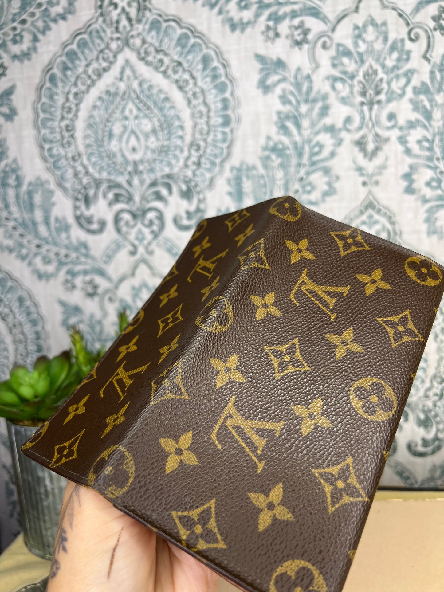 Louis Vuitton Porte 3 Yen Wallet