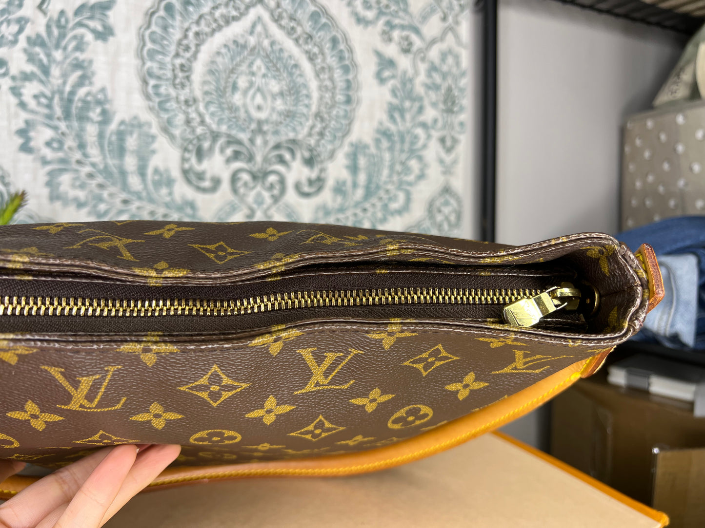 Louis Vuitton Looping GM
