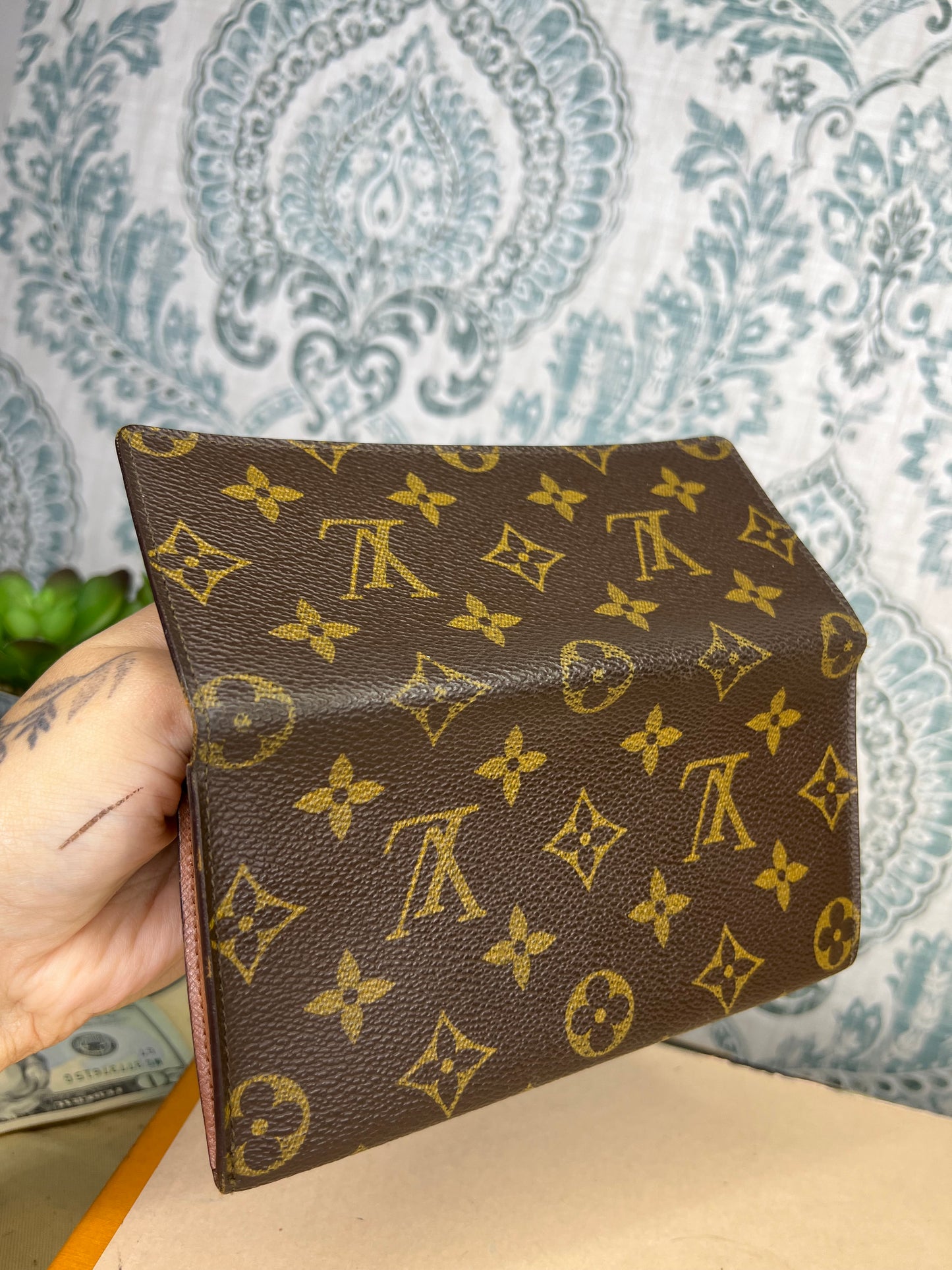 Louis Vuitton Porte 3 Yen Wallet