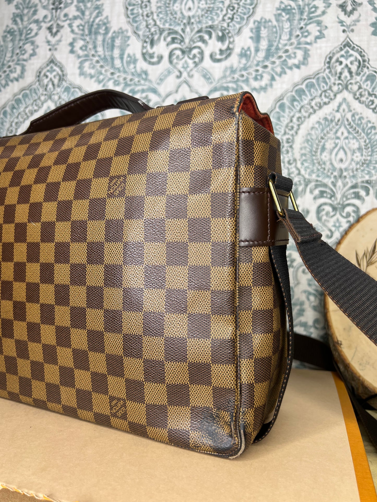 Louis Vuitton Broadway Messenger