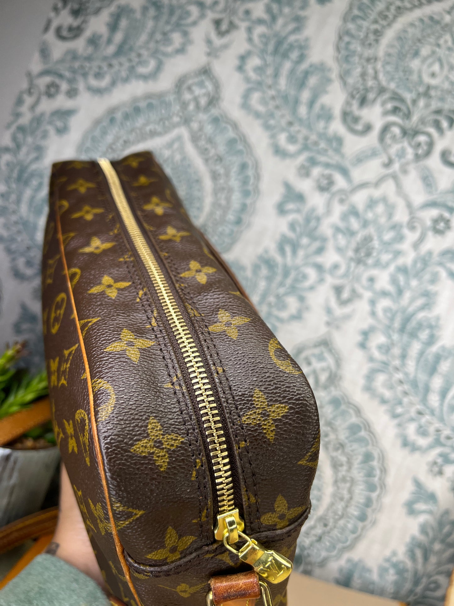 Louis Vuitton Trocadero 30