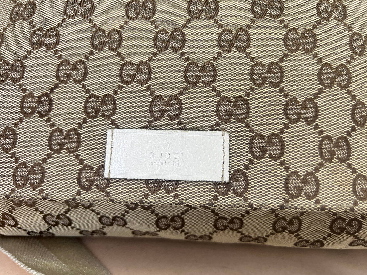 Gucci Messenger Bag