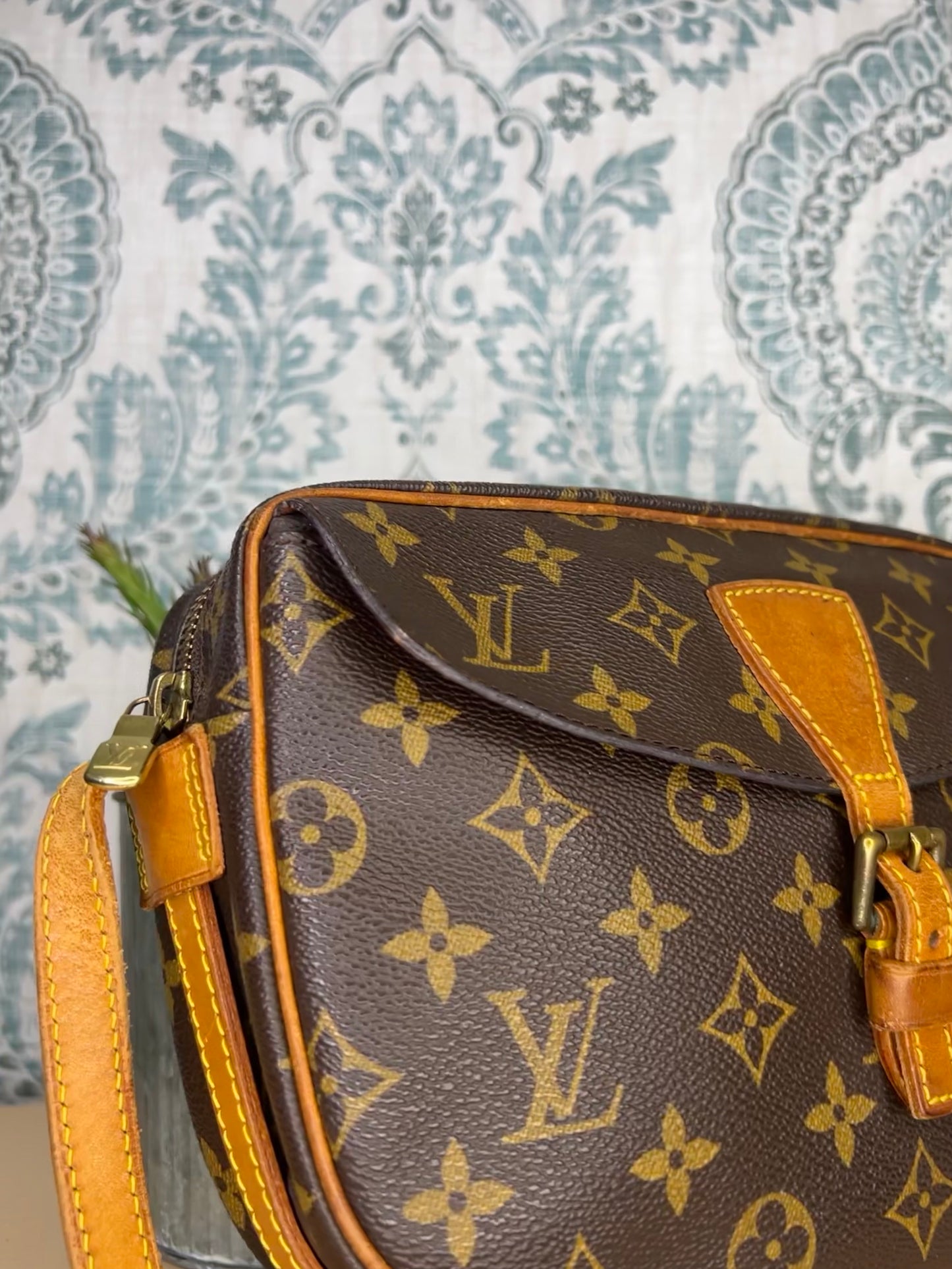 Louis Vuitton Jeune Fille MM