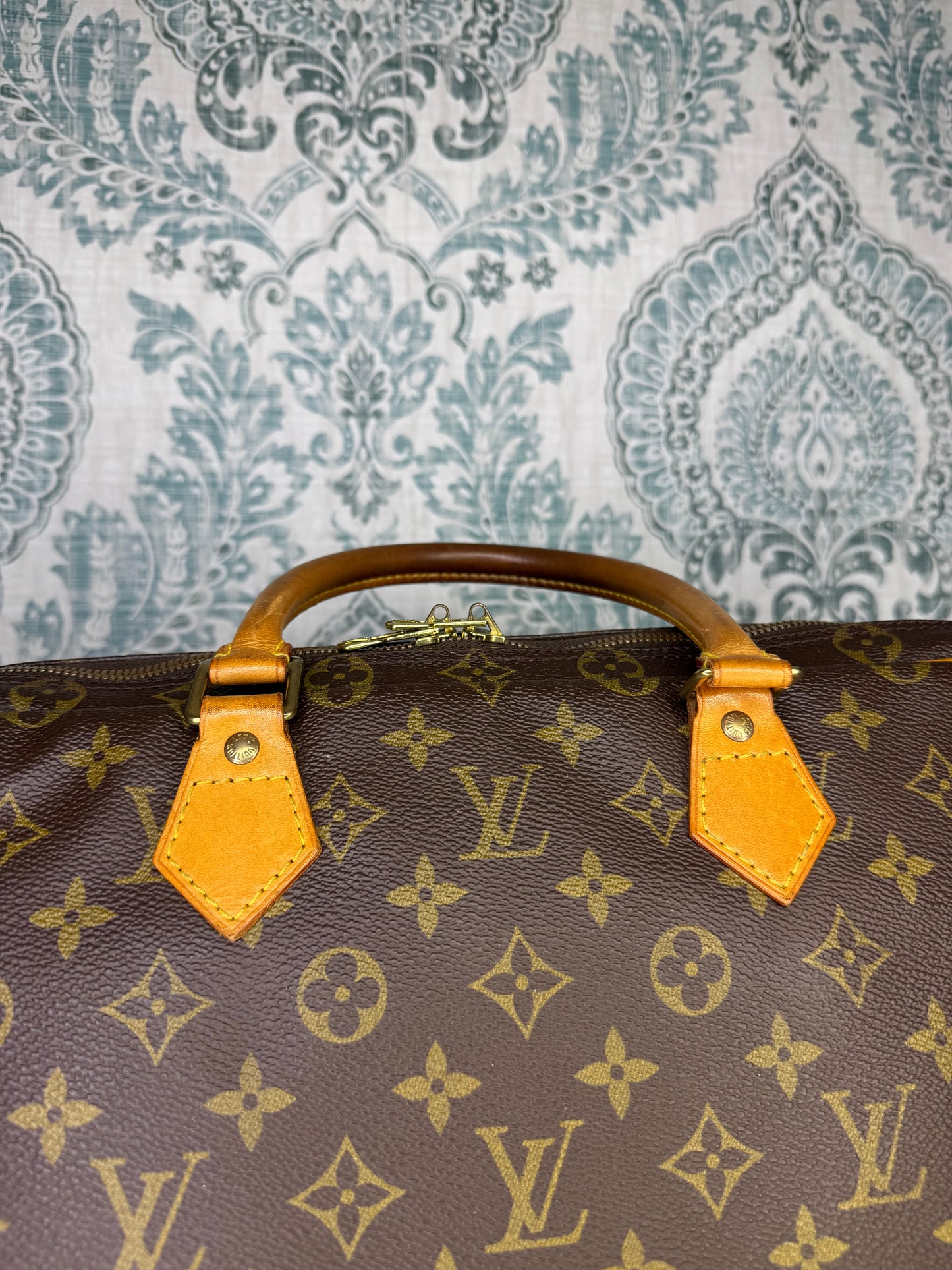 Louis Vuitton Porte Documents Voyage GM