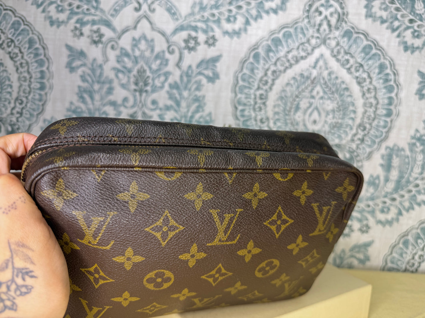 Louis Vuitton Trousse 23