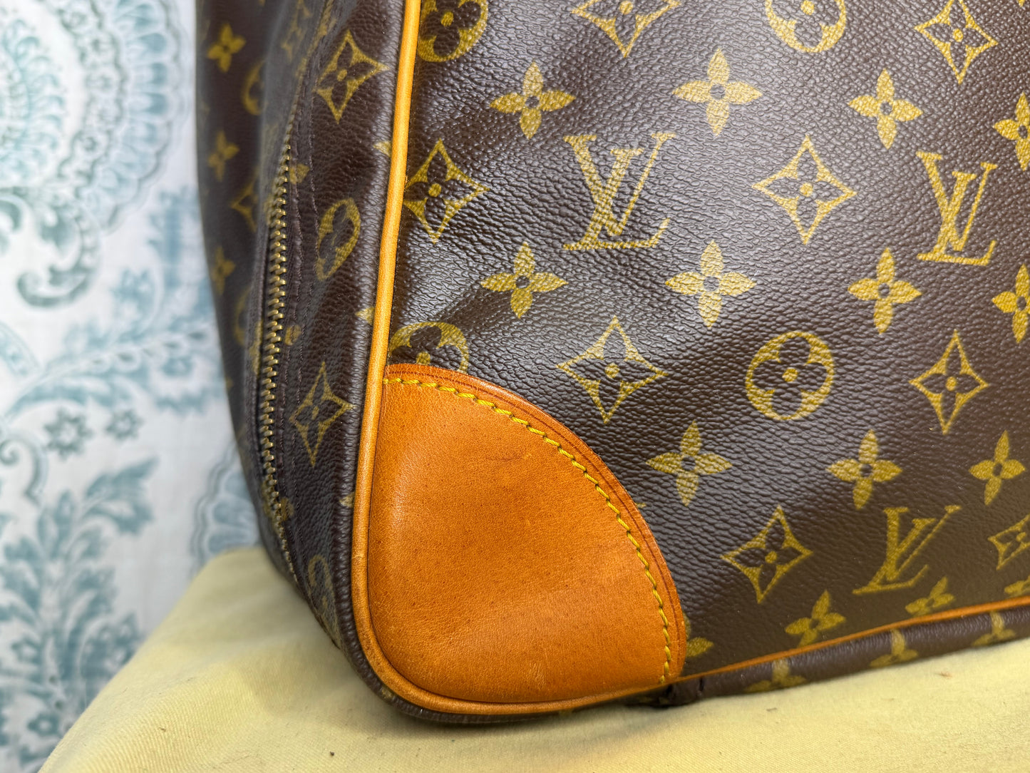 Louis Vuitton Sirius 65 Soft Suitcase/Travel Bag