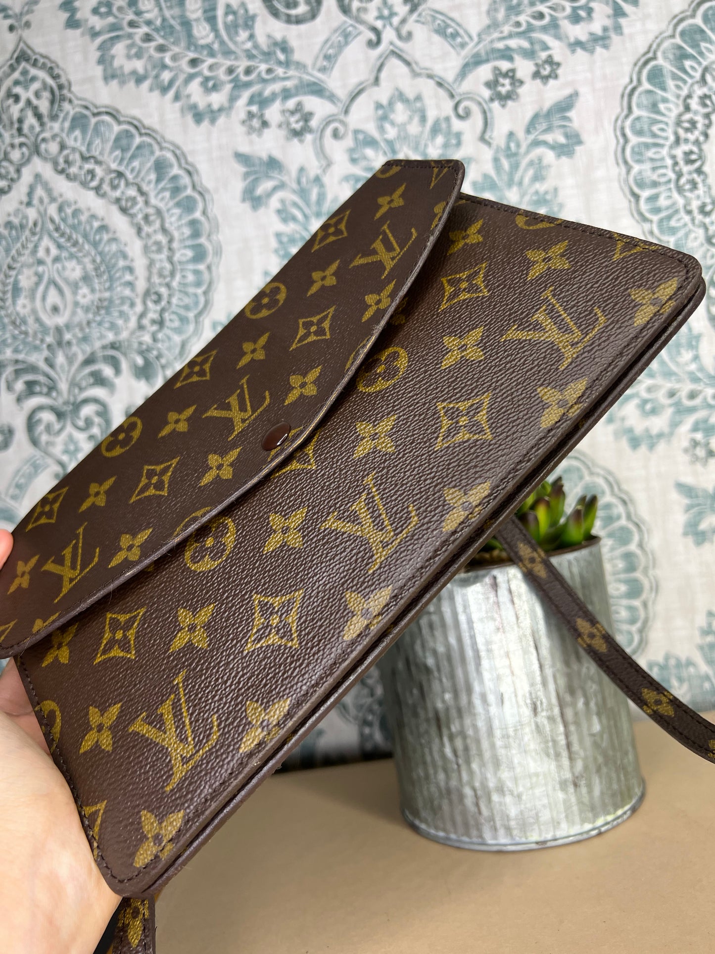 Louis Vuitton Pochette Double Rabat