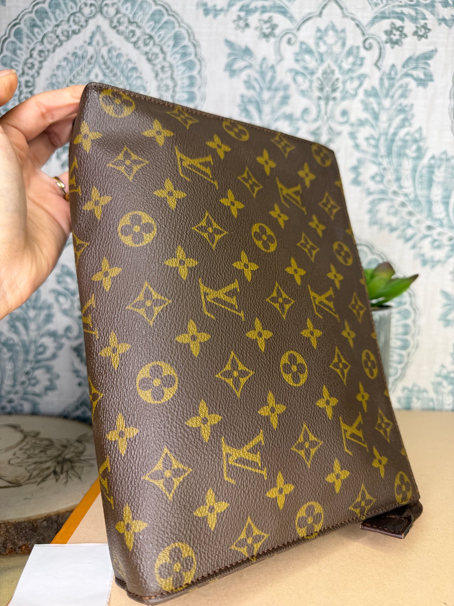 Louis Vuitton Toiletry 26 #2 (needs new zipper)