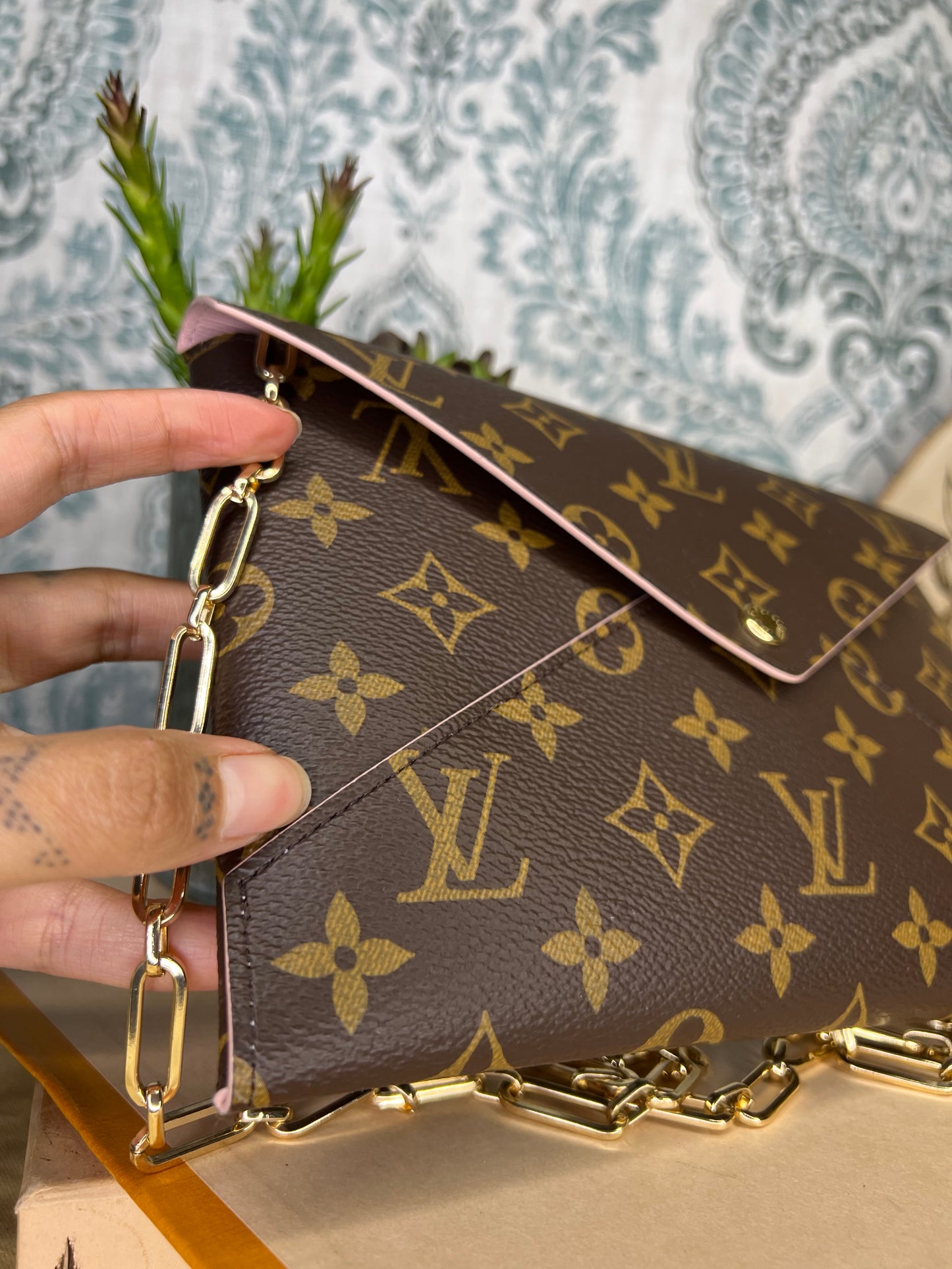Louis Vuitton Large Kirigami Pochette