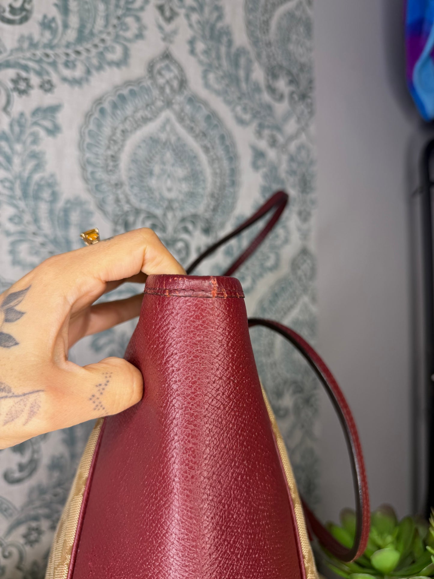 Gucci Medium Bree Zippered Tote